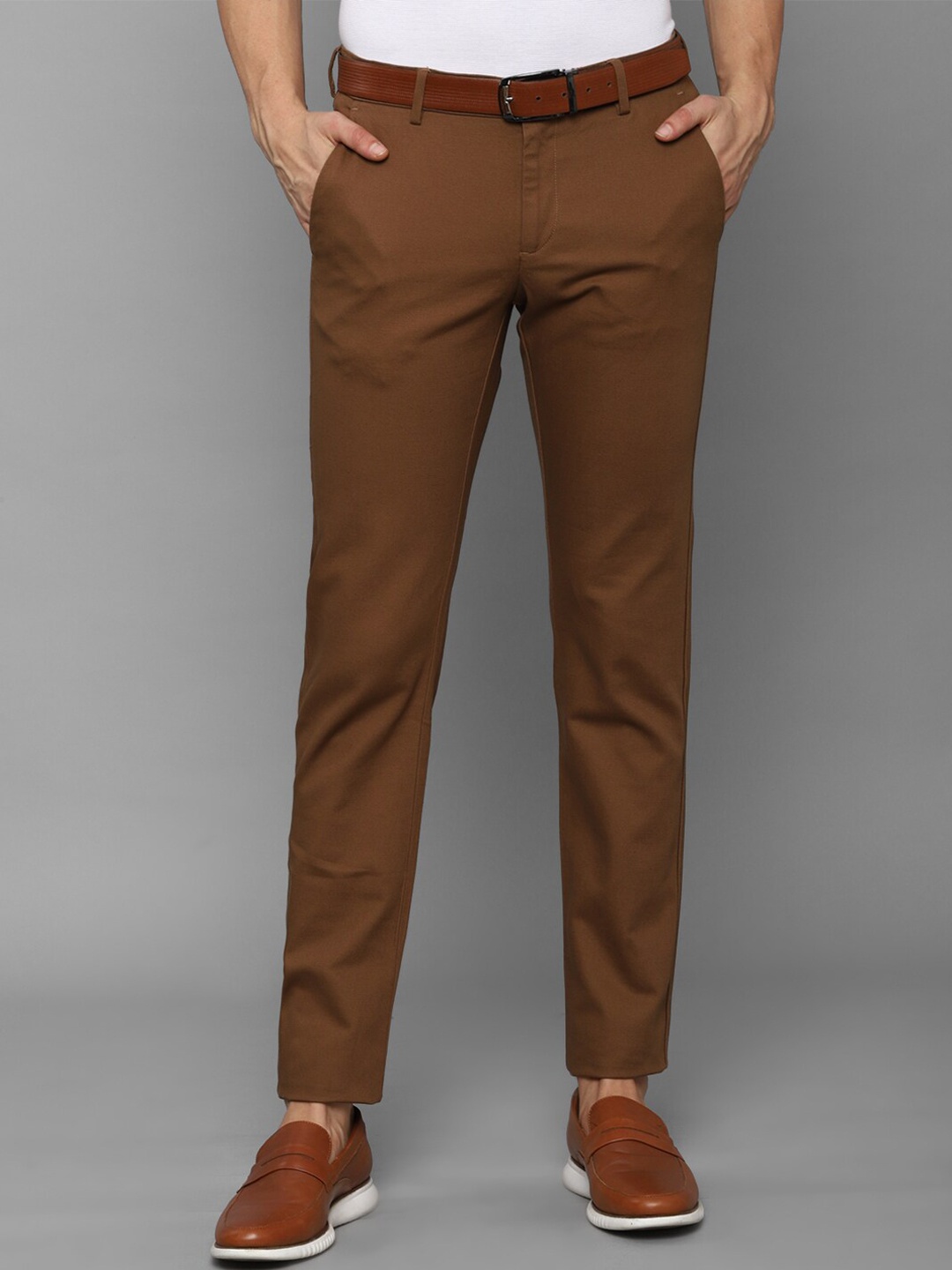 

Allen Solly Men Brown Slim Fit Solid Cotton Trouser