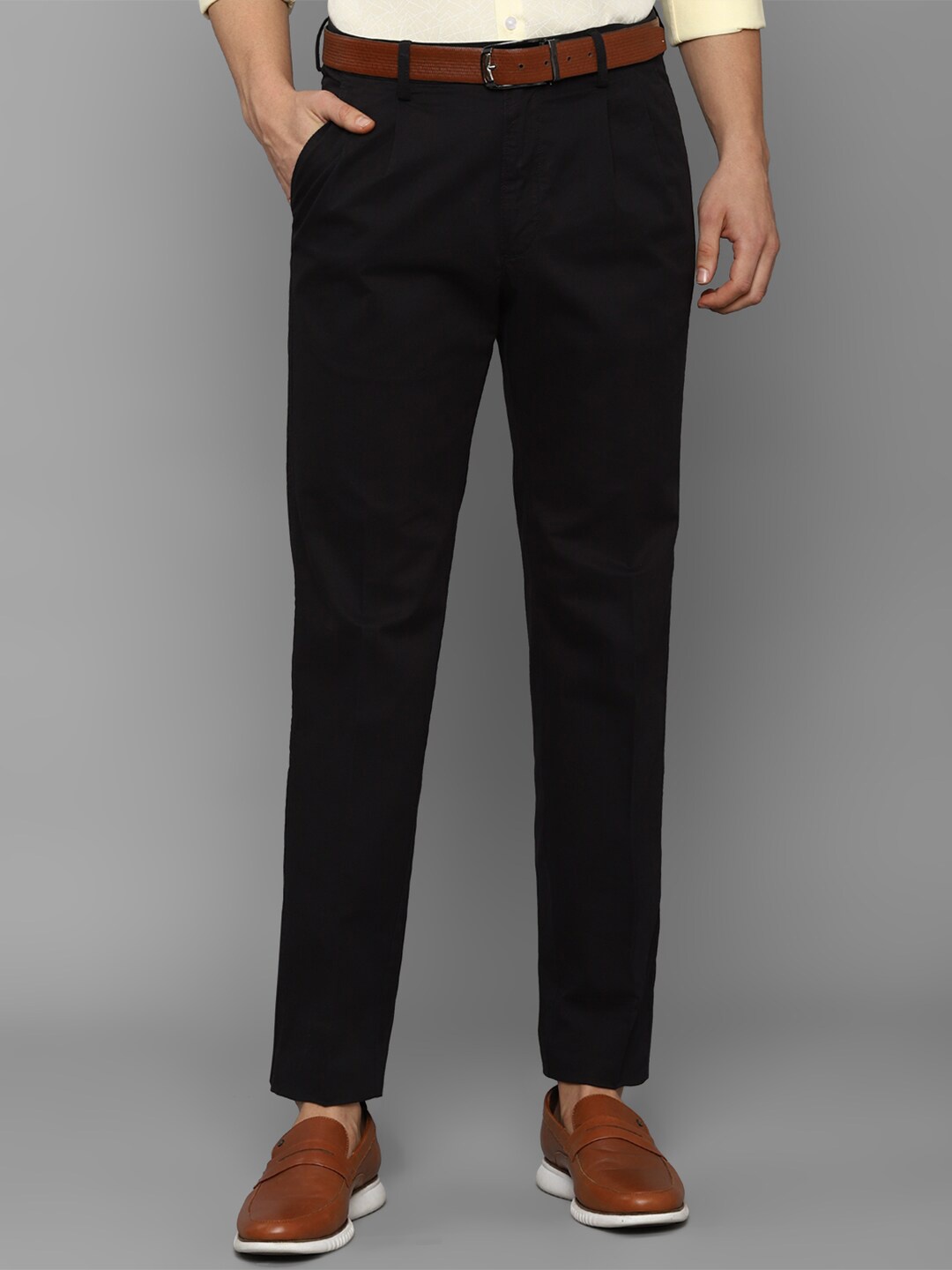 

Allen Solly Men Black Solid Cotton Trouser