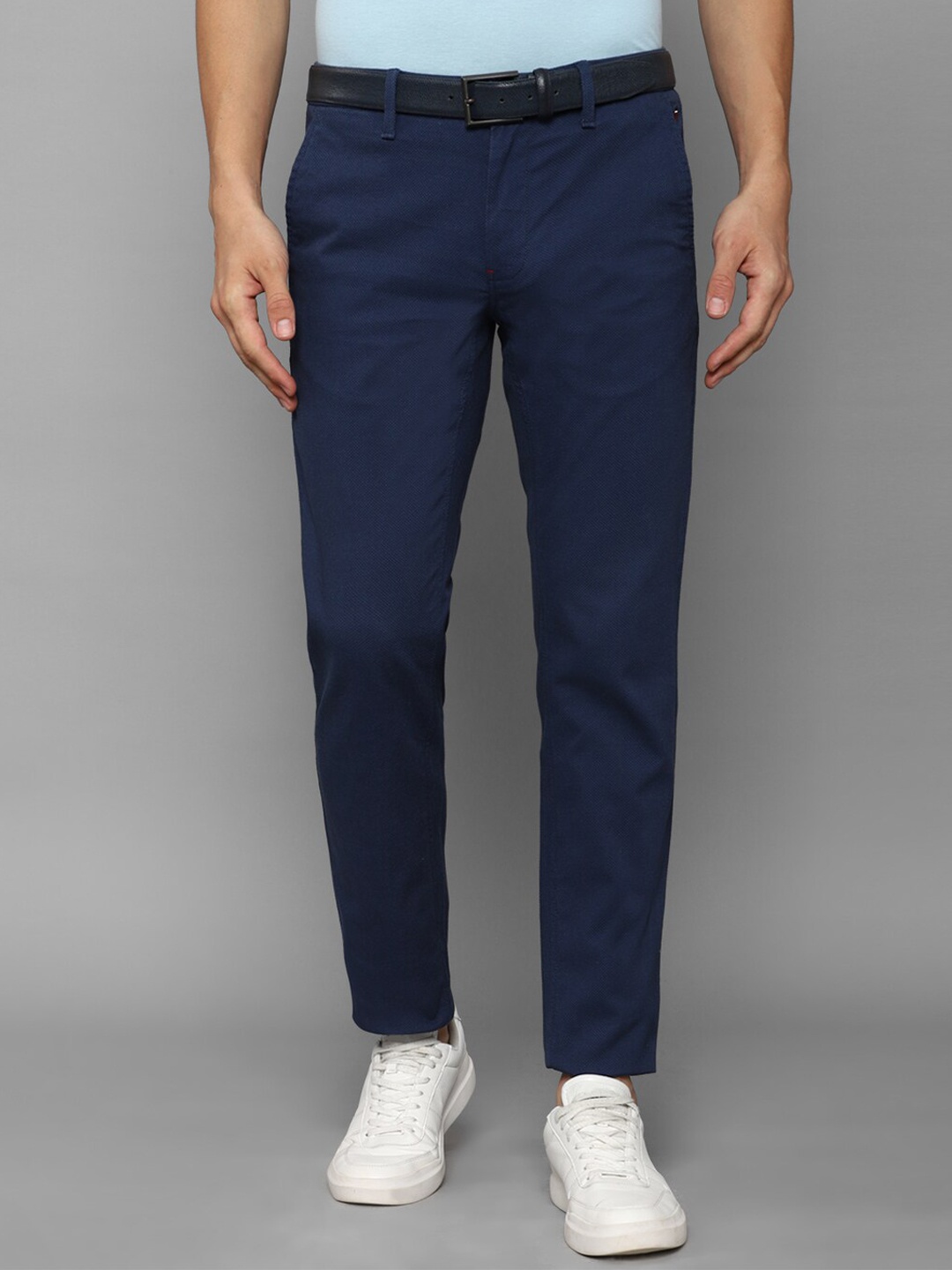 

Louis Philippe Sport Men Blue Slim Fit Trouser