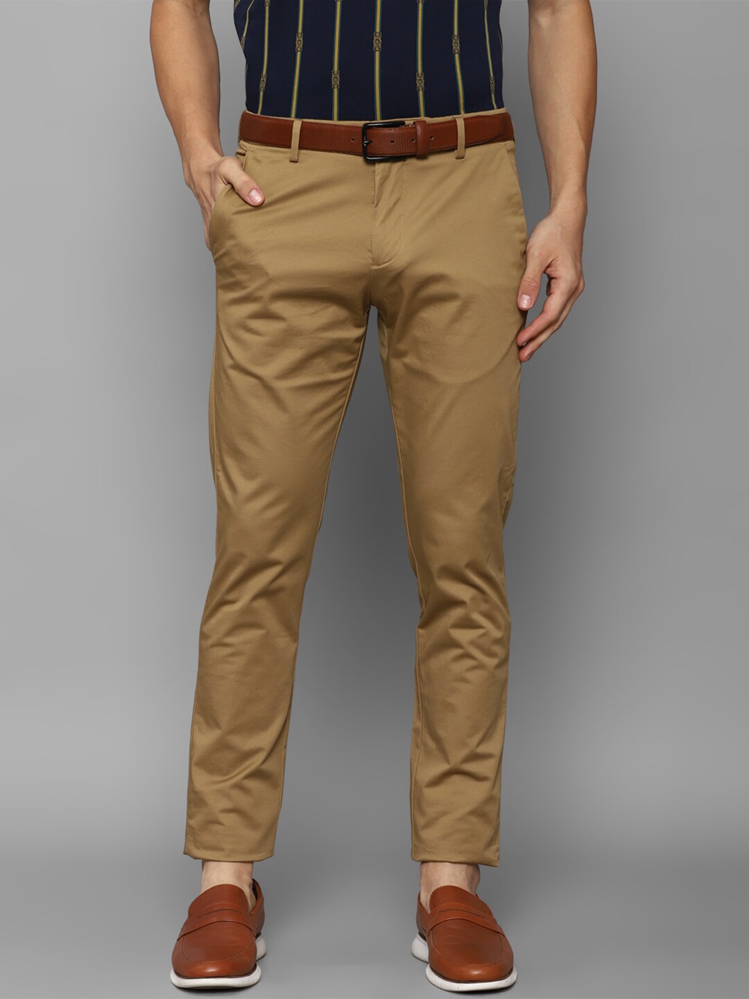 

Louis Philippe Sport Men Khaki Slim Fit Chinos Trouser