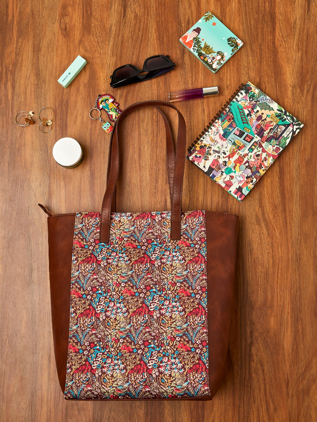 

Chumbak Brown Floral Printed Structured Shoulder Bag