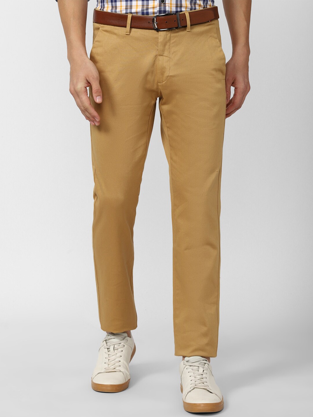 

Van Heusen Sport Men Khaki Slim Fit Causal Trousers