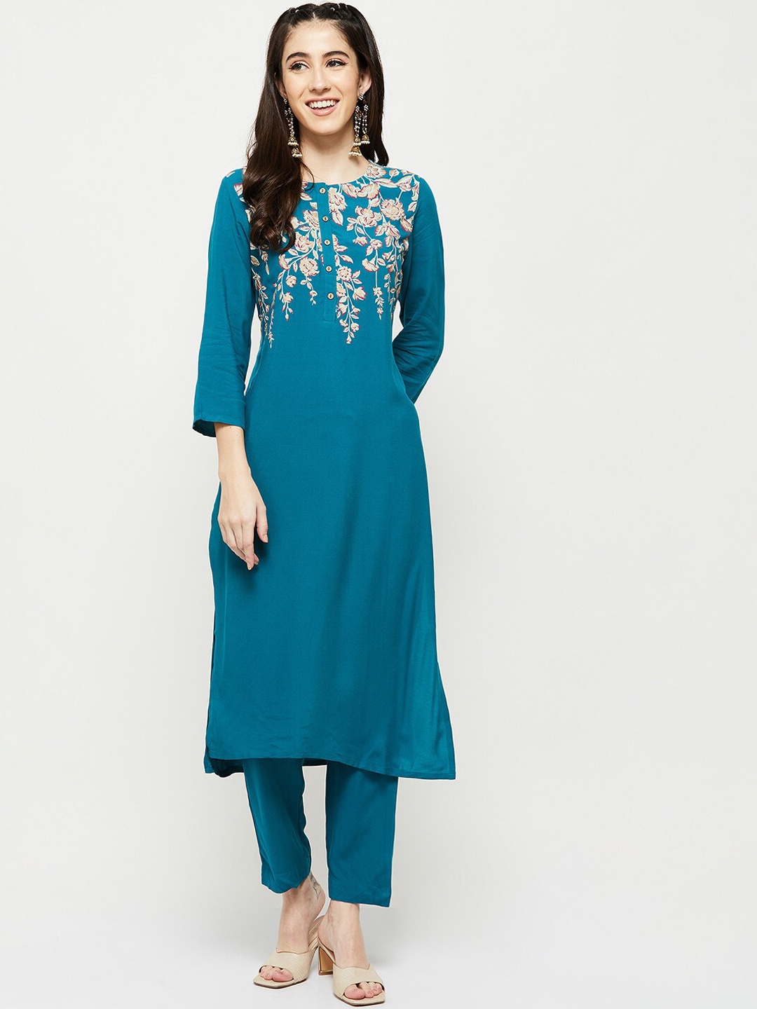 

max Women Blue Printed Kurta with Trousers