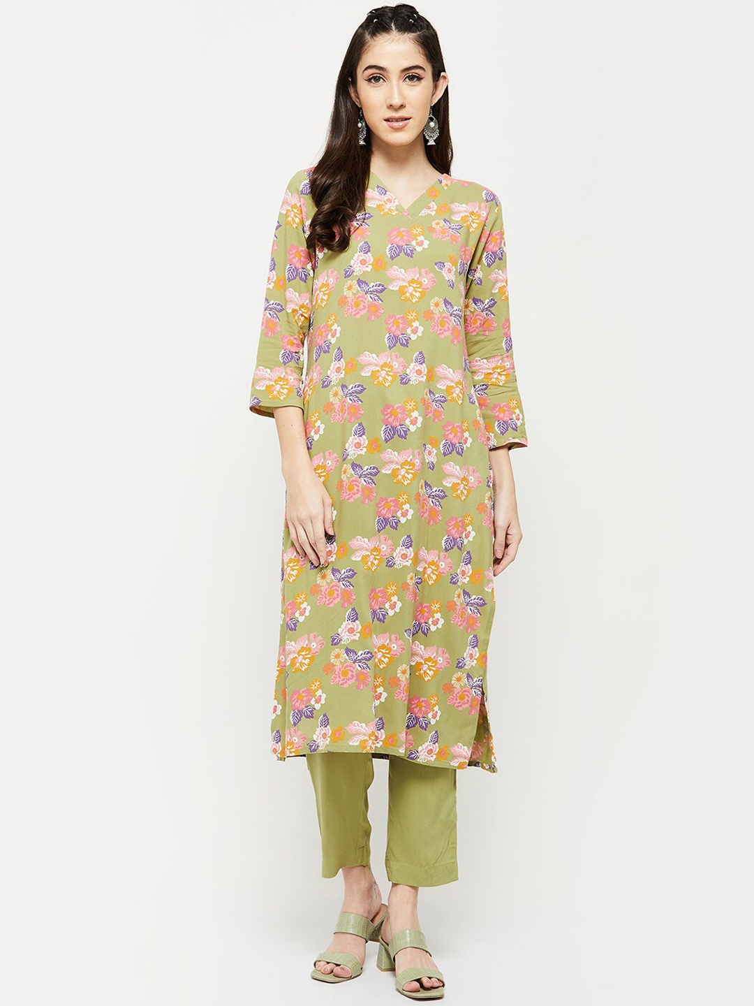 

max Women Olive Green Floral Printed Kurta with Trousers