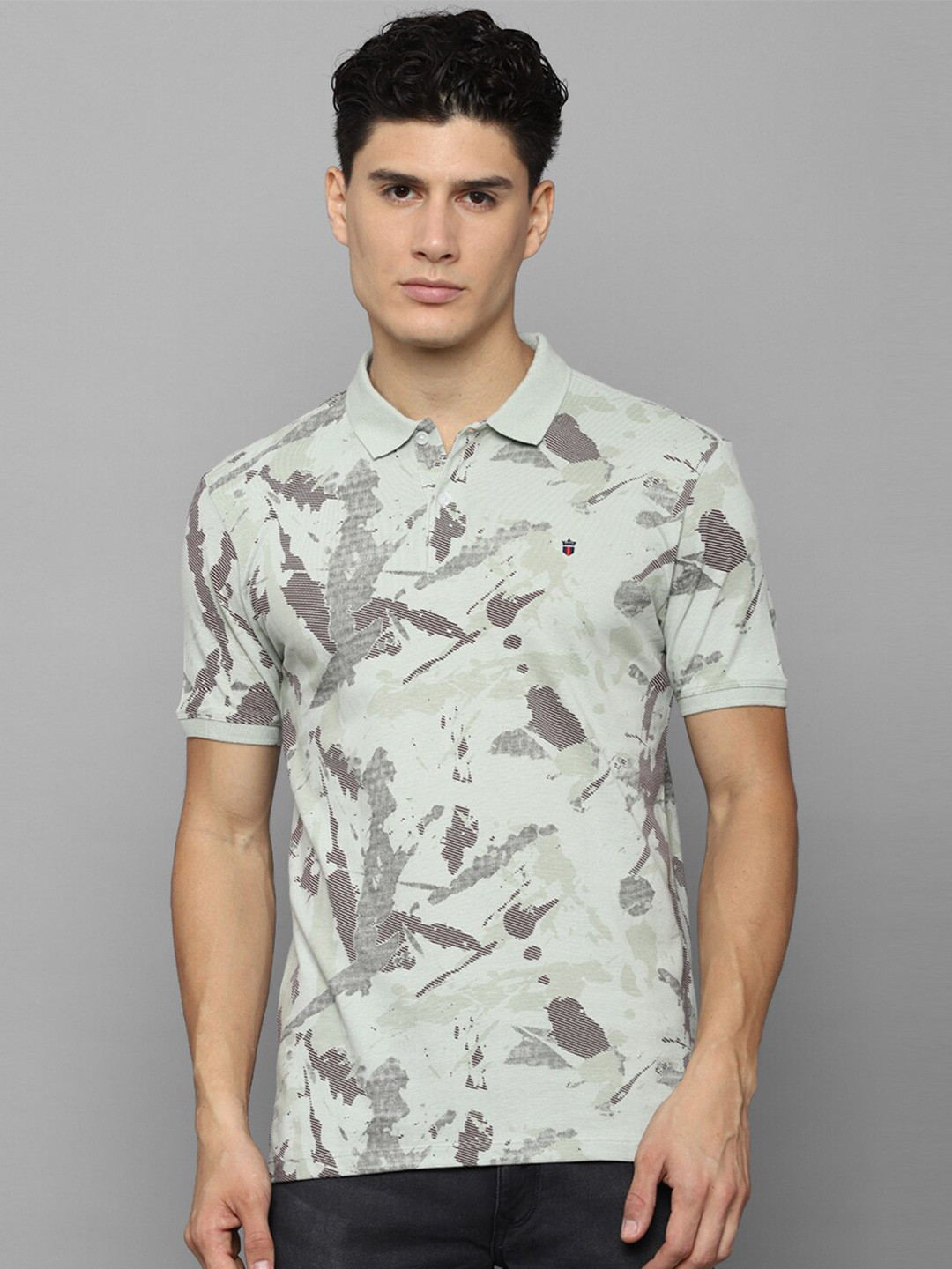 

Louis Philippe Jeans Men Green Printed Polo Collar Slim Fit T-shirt