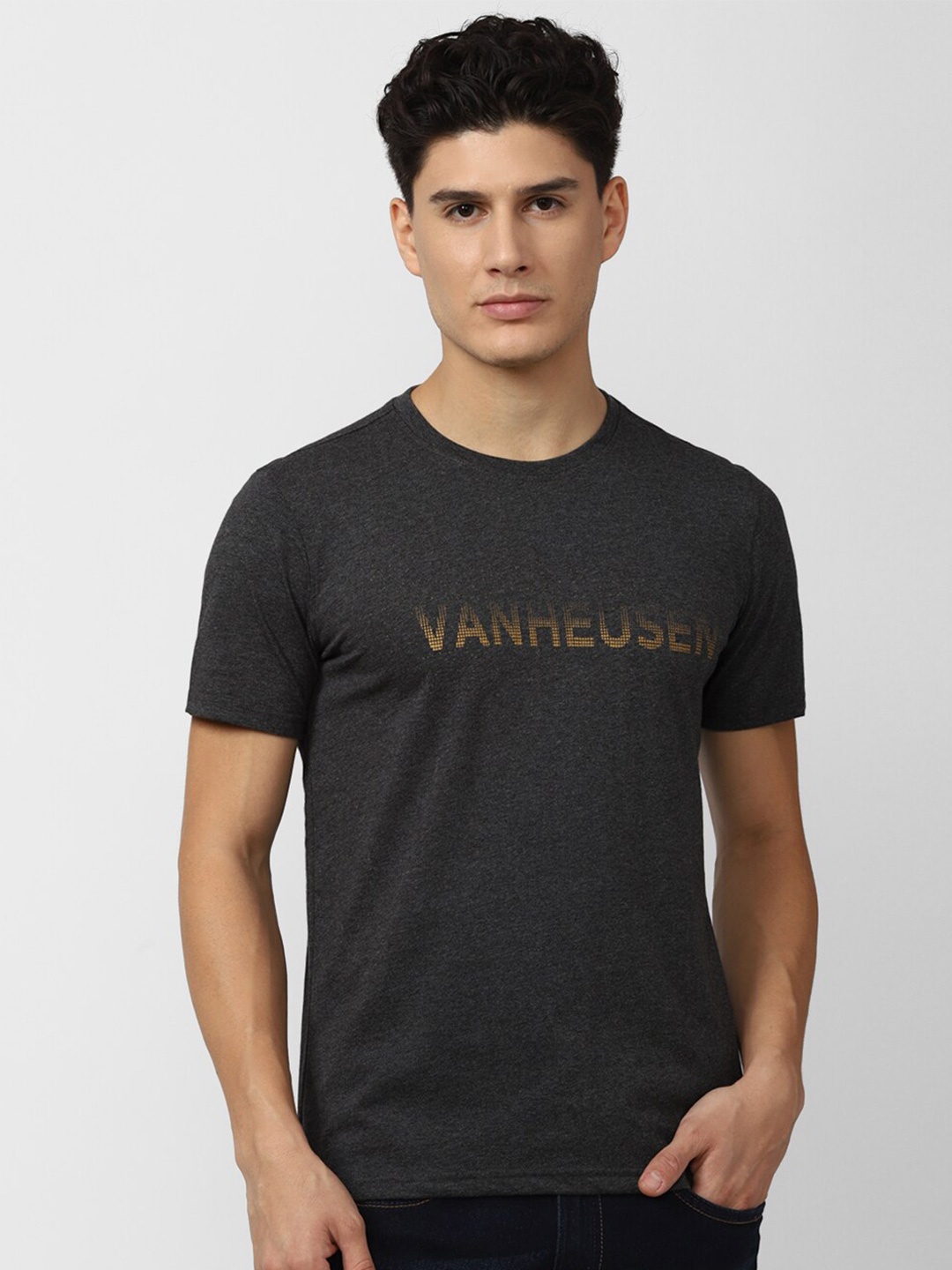 

Van Heusen Sport Men Grey Typography Printed Cotton T-shirt