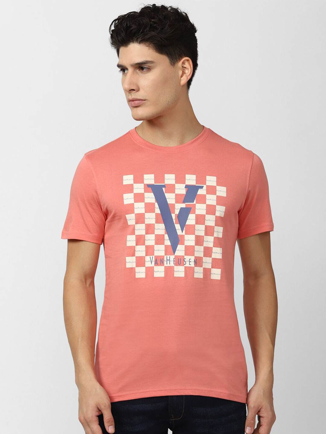 

Van Heusen Sport Men Pink Typography Printed Cotton T-shirt