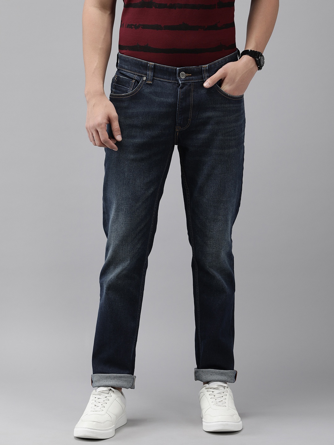 

SPYKAR Men Mid-Rise Light Fade Stretchable Jeans, Blue