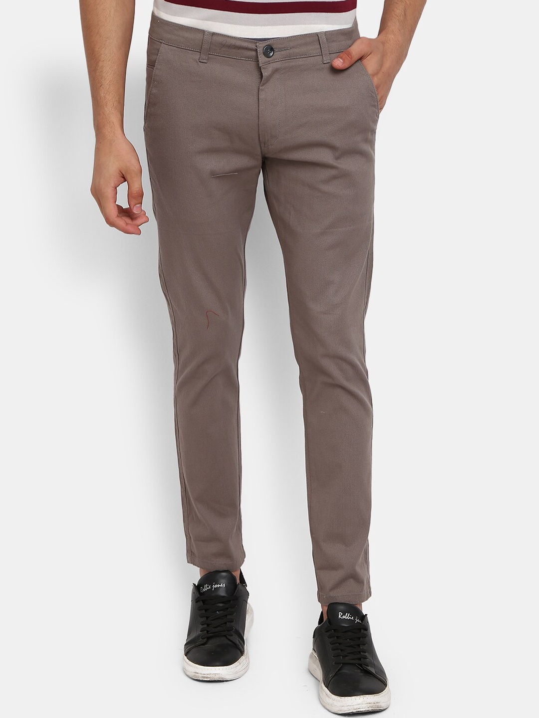 

V-Mart Men Grey Cotton Classic Chinos Trousers