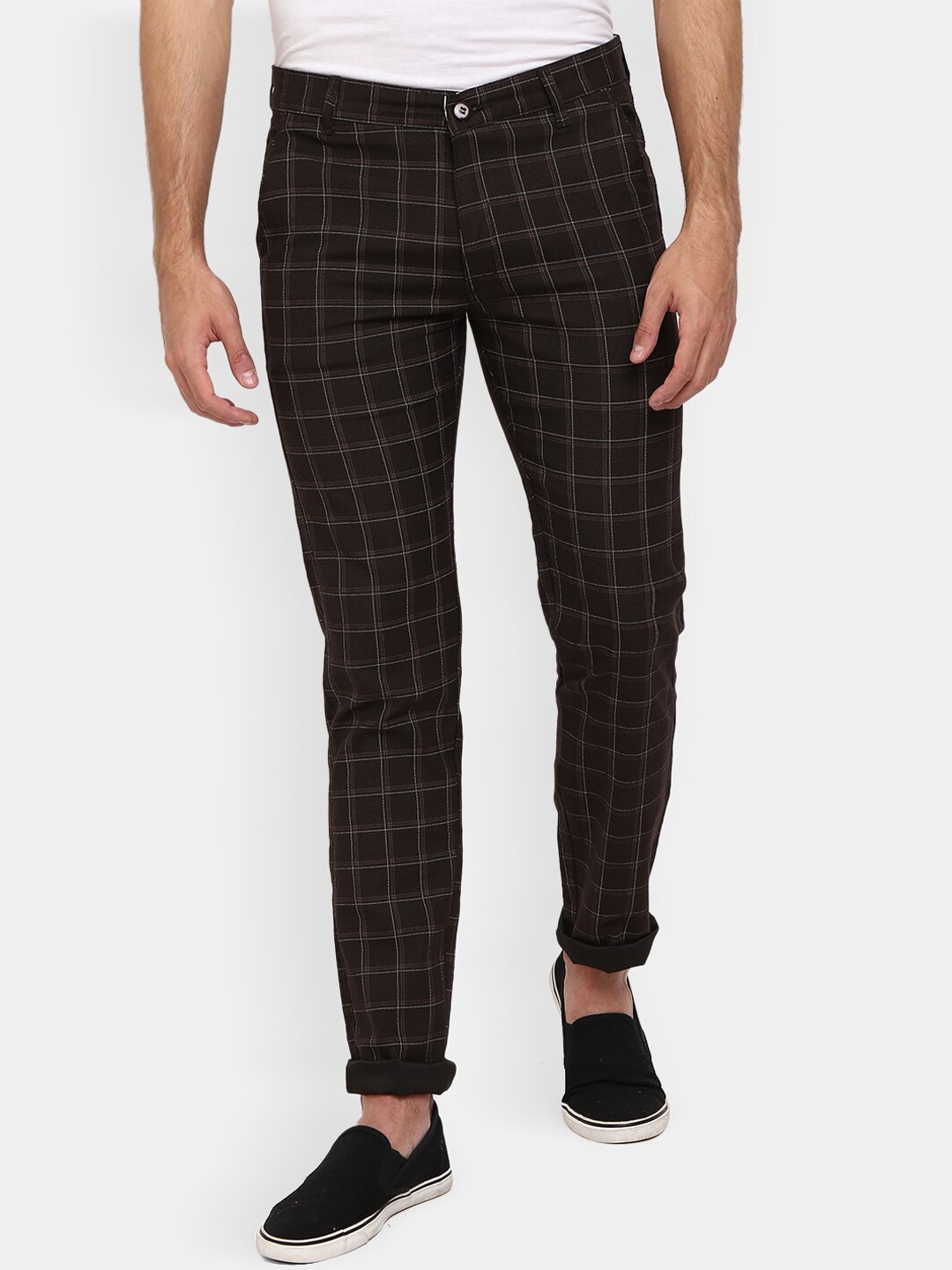 

V-Mart Men Brown Checked Cotton Classic Slim Fit Chinos Trousers