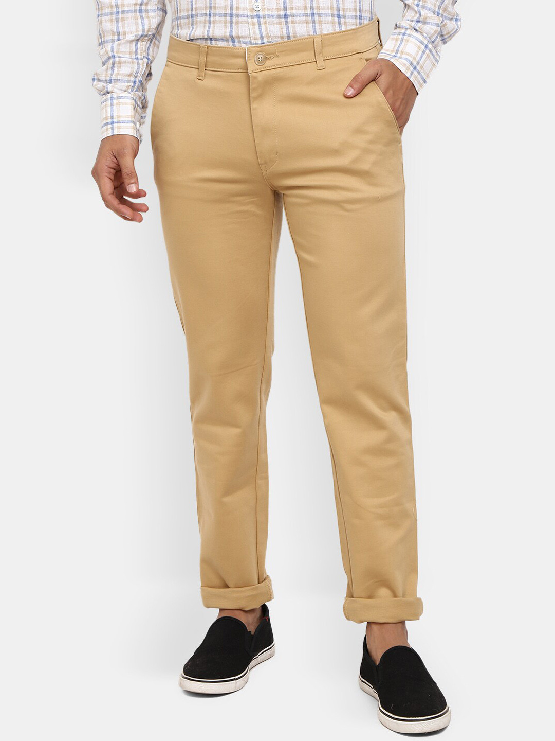 

V-Mart Men Khaki Cotton Classic Slim Fit Trousers