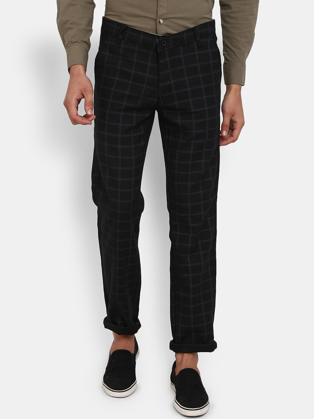 

V-Mart Men Black Checked Cotton Classic Slim Fit Trousers