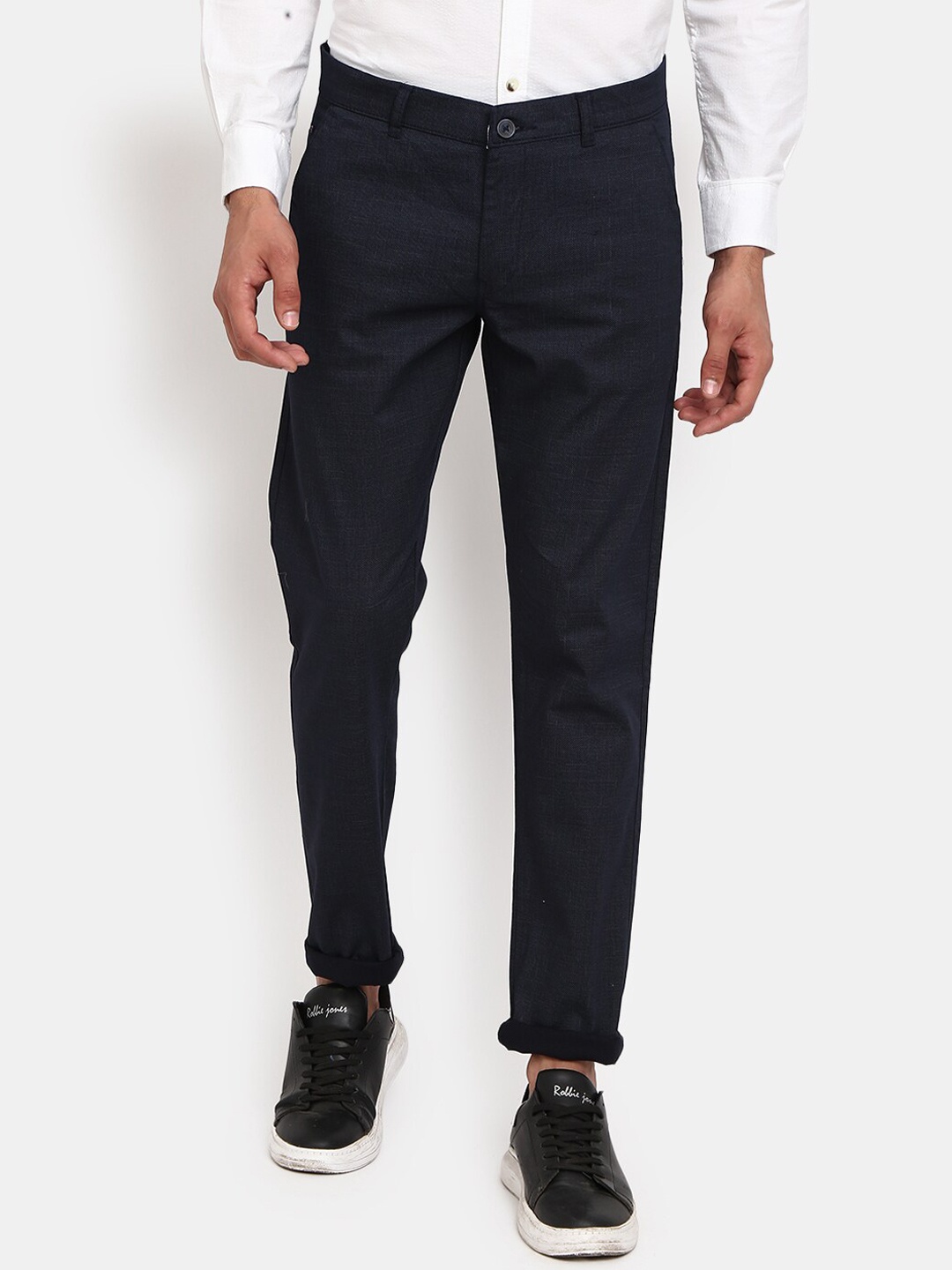 

V-Mart Men Navy Blue Classic Slim Fit Trousers