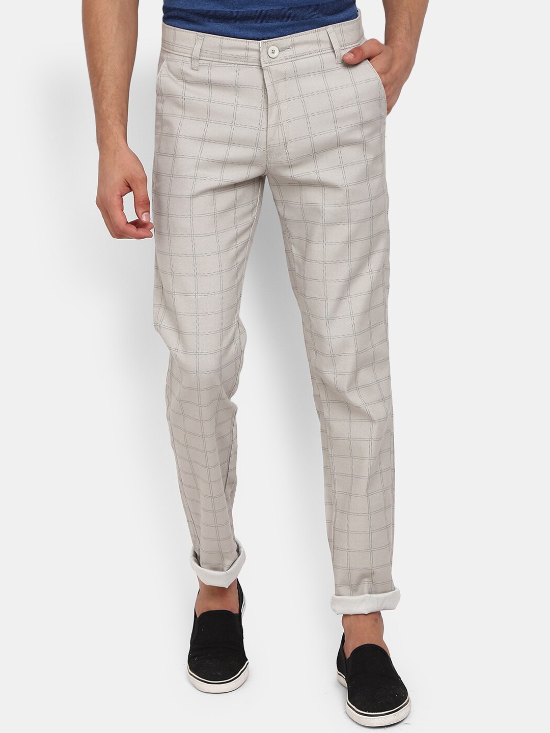

V-Mart Men Grey Checked Classic Slim Fit Cotton Trousers