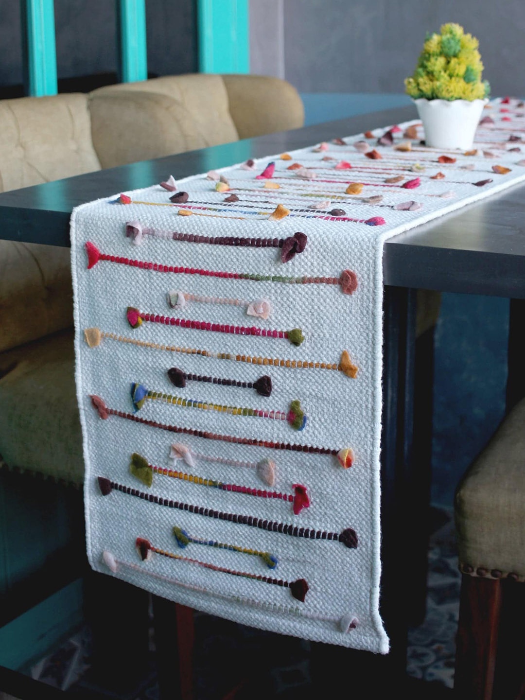 

THE little BIG STORE White Abstract Woven Pure Cotton Table Runners