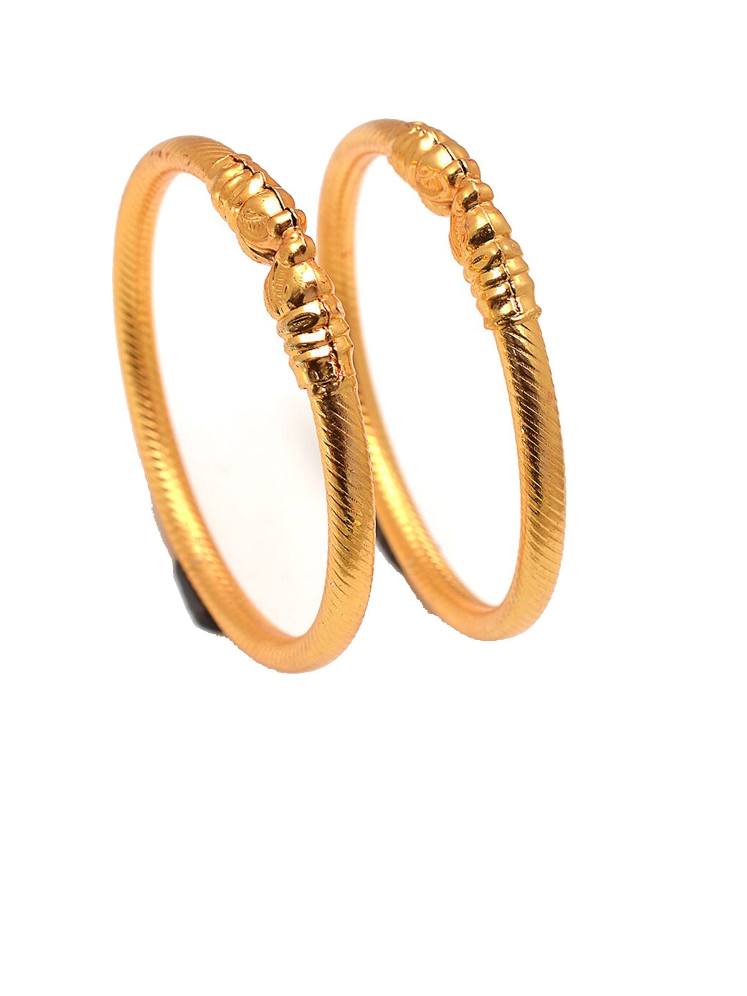

Jewar Mandi Set Of 2 Gold-Plated Bangles