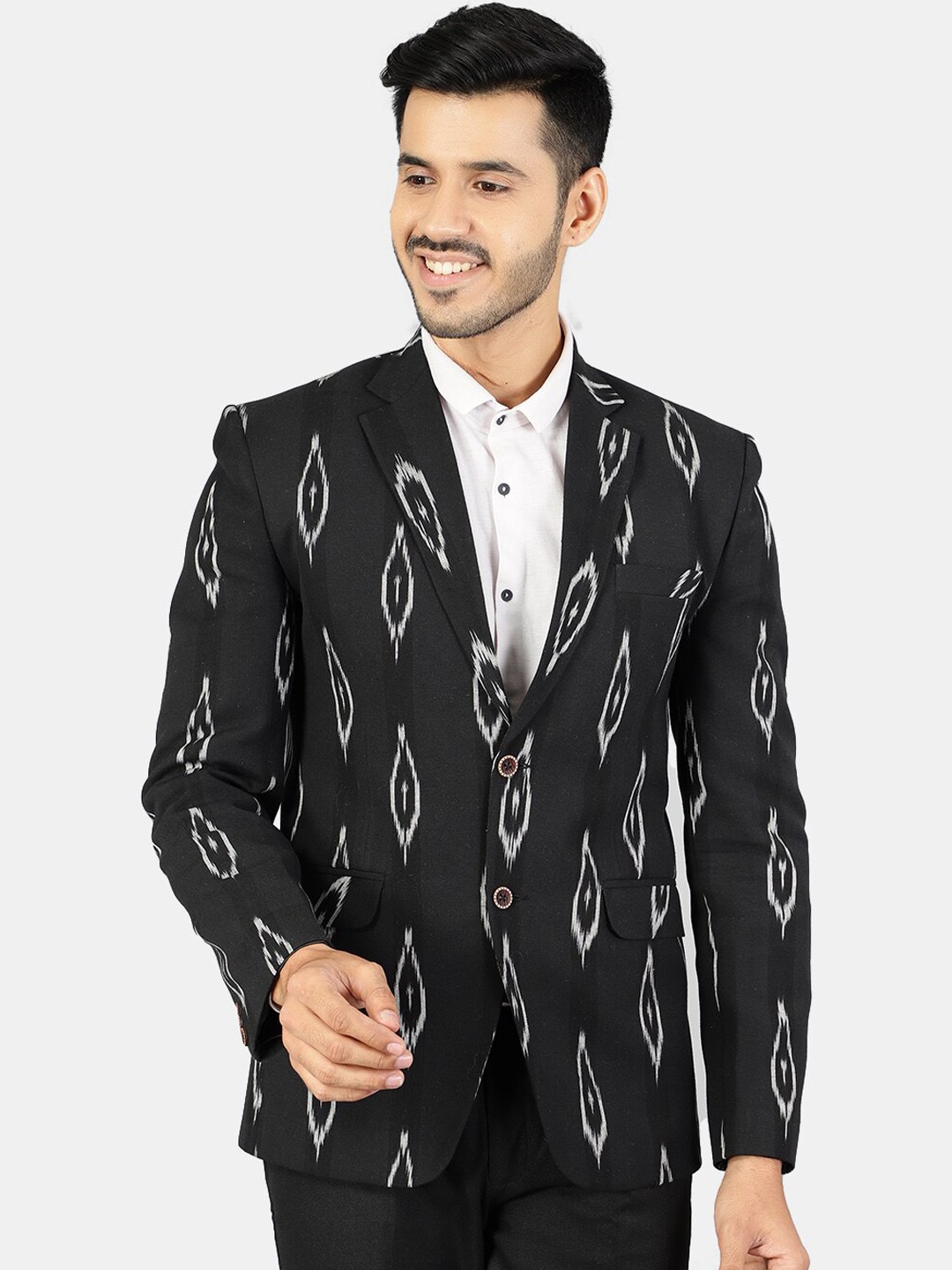 

Wintage Men Black & White Printed Pure Cotton Single-Breasted Blazer