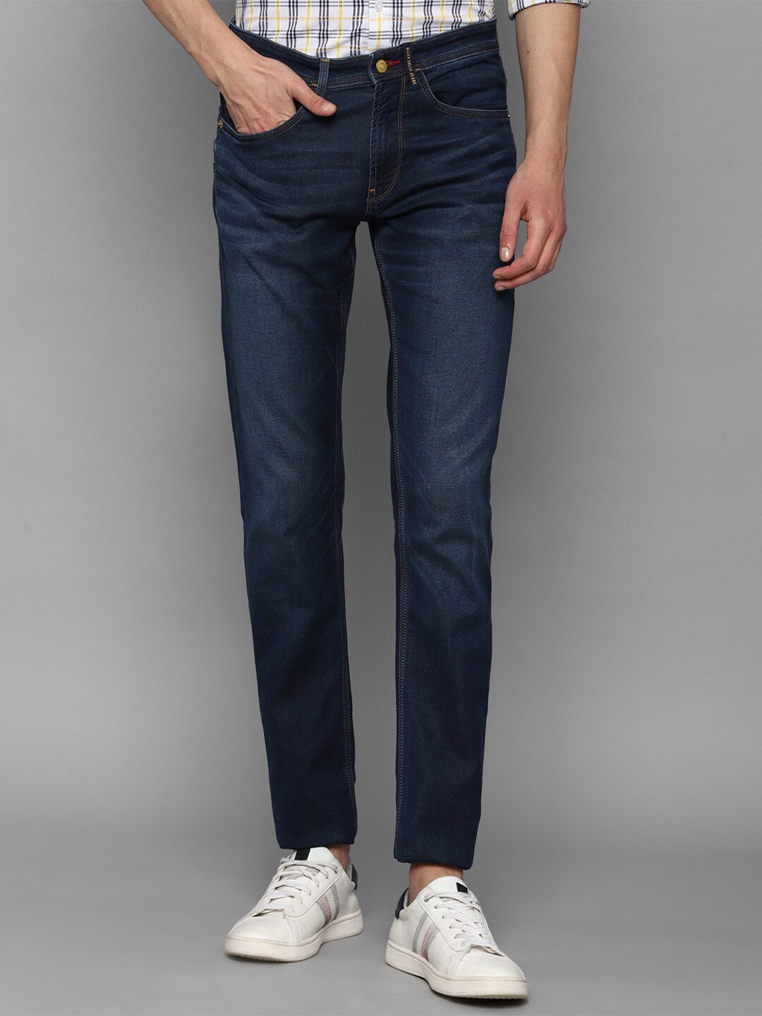 

Allen Solly Men Navy Blue Slim Fit Light Fade CottonJeans