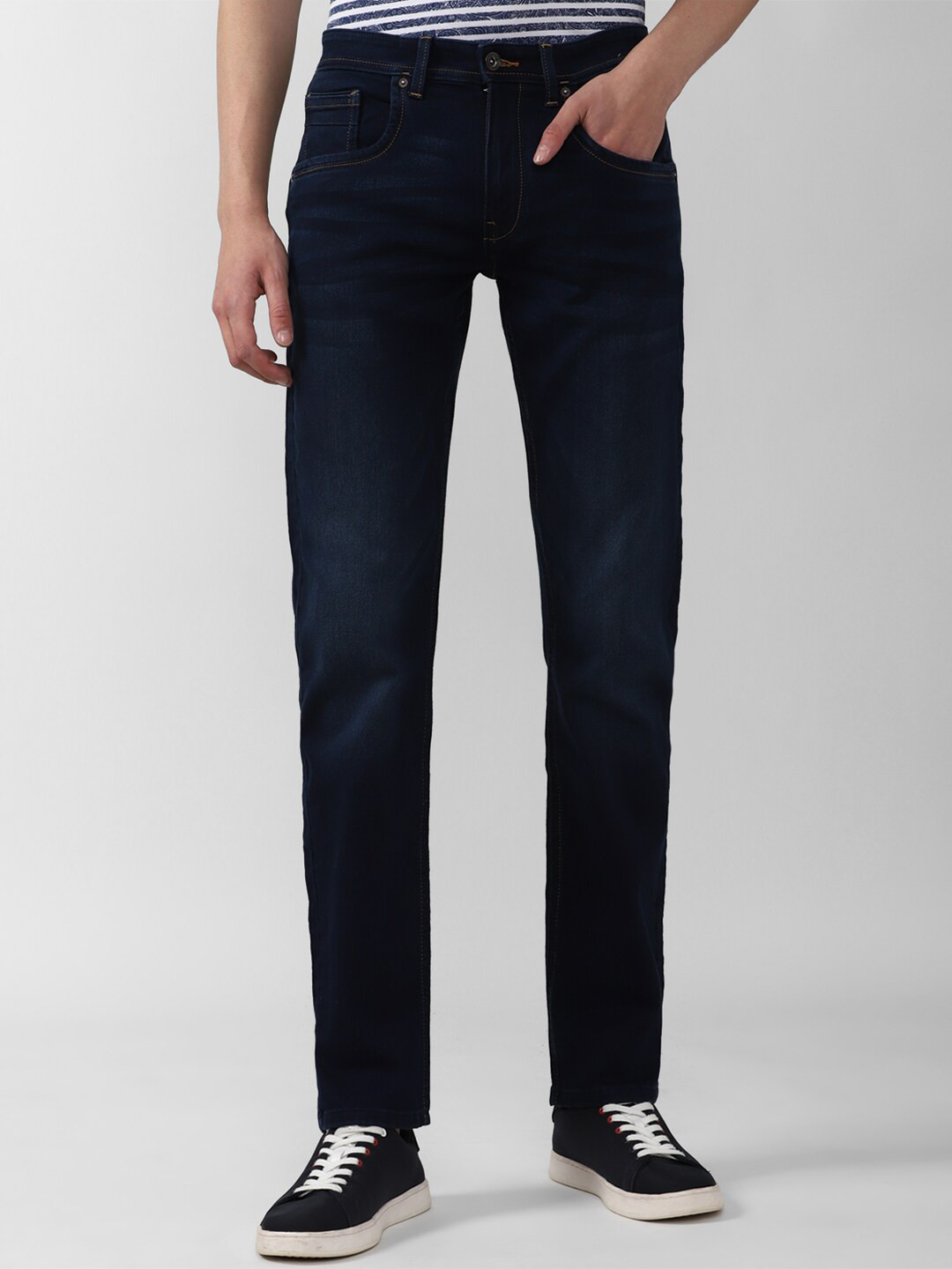 

VAN HEUSEN DENIM LABS Men Navy Blue Slim Fit Light Fade Jeans