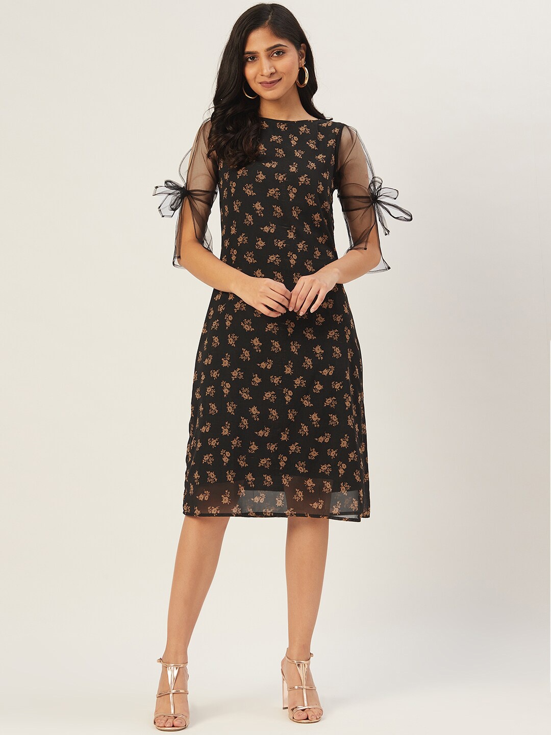 

DODO & MOA Women Black & Beige Floral Printed A-Line Midi Dress