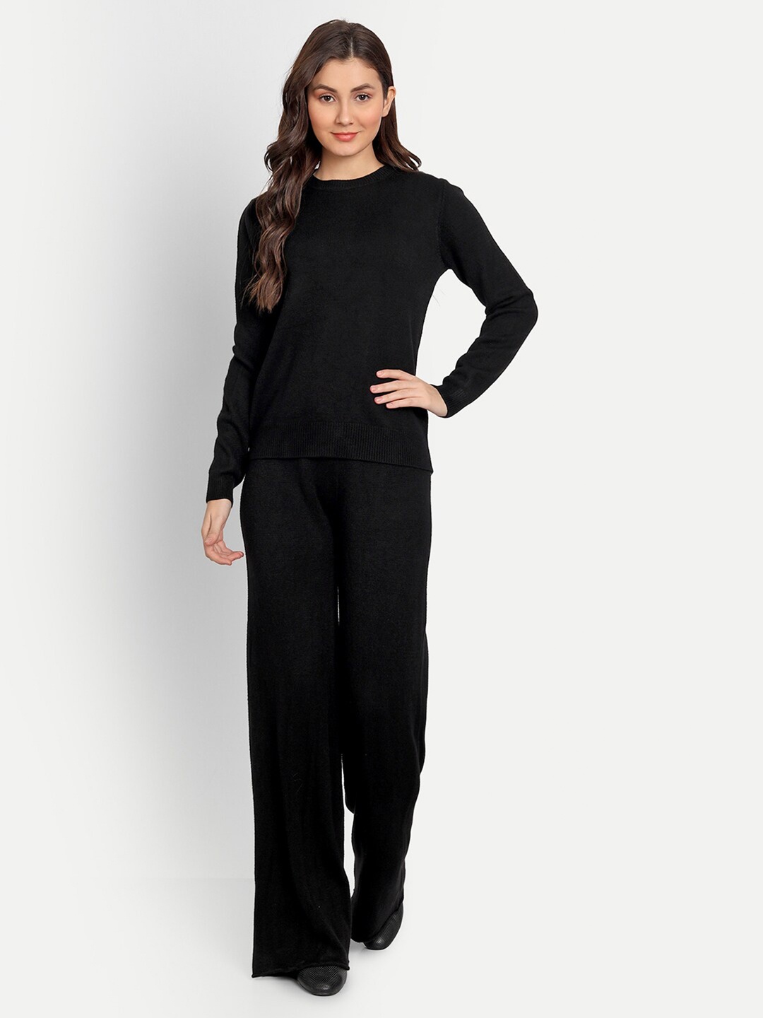 

iki chic Woman Solid Co-Ord Set, Black