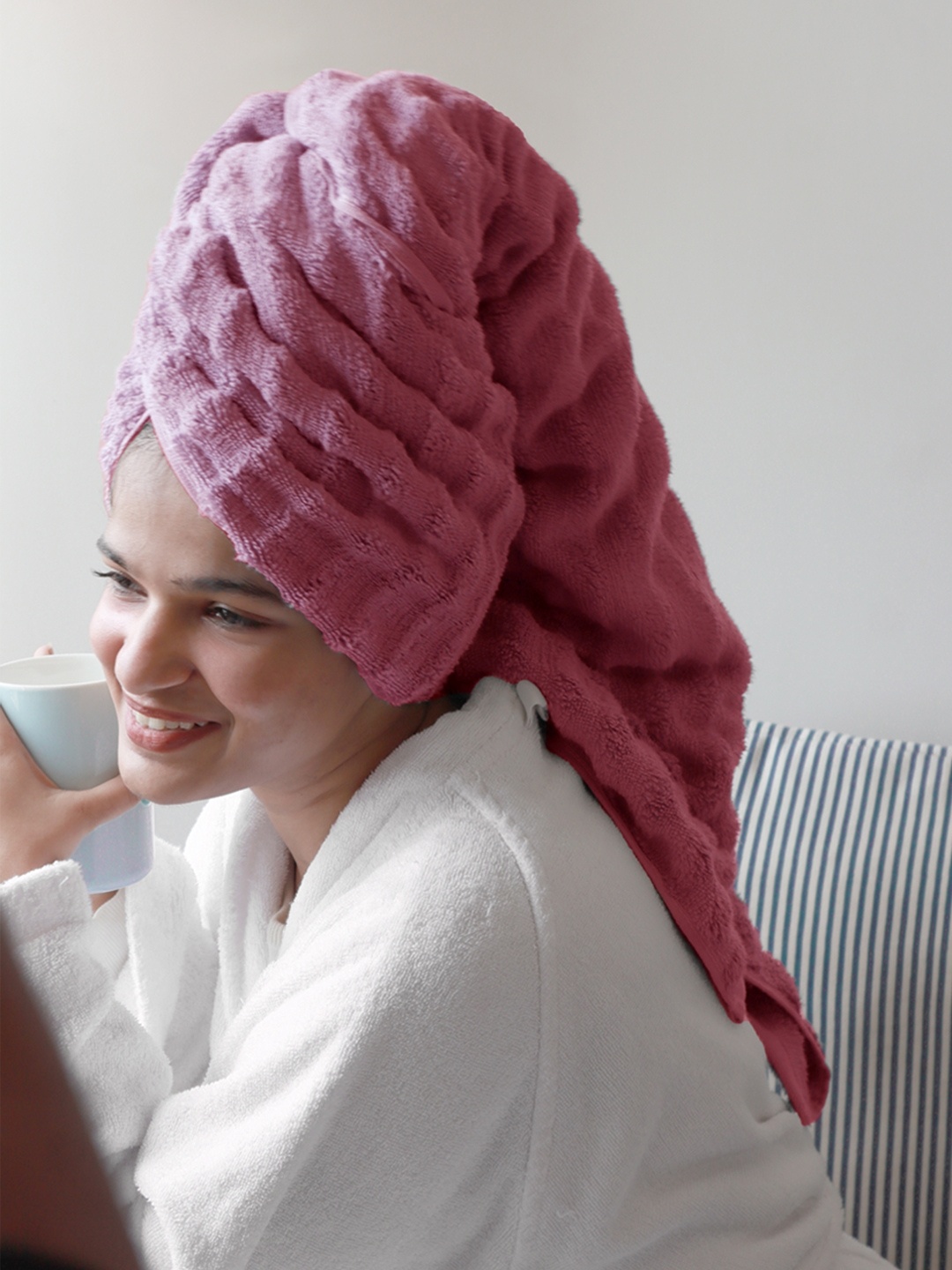 

haus & kinder Set Of 2 Striped Patterned 520 GSM Cotton Bath Towels, Red