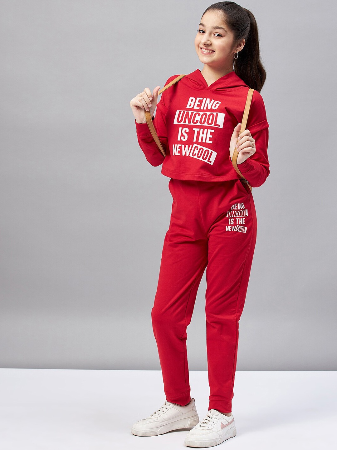 

Stylo Bug Girls Red Printed Tracksuit