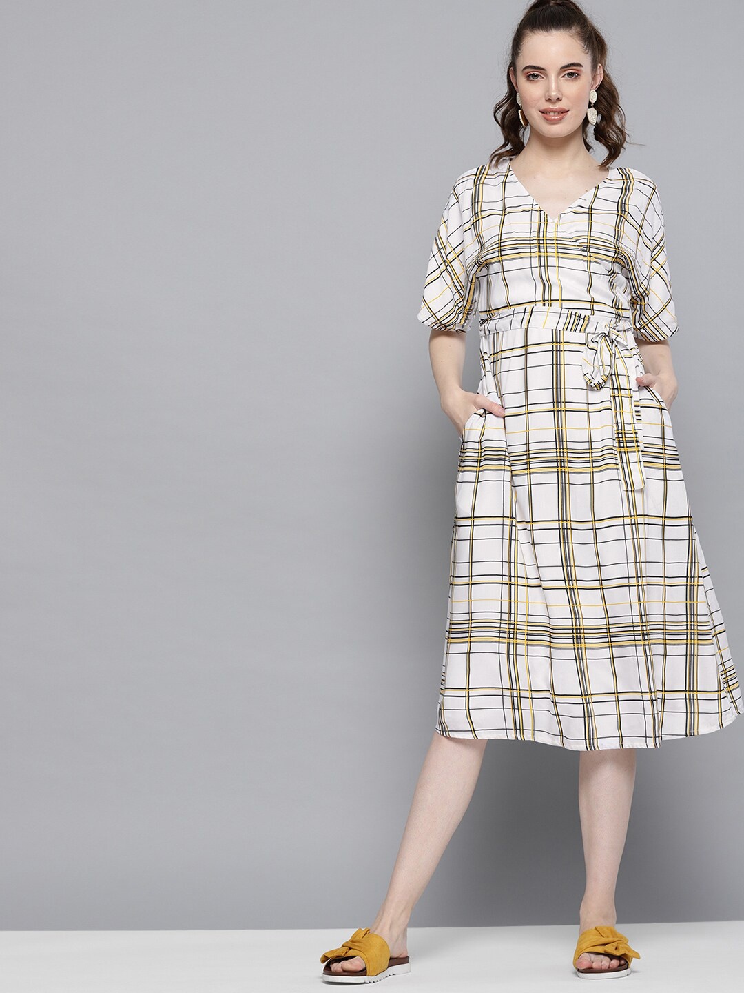 

Carlton London Women Off White & Yellow Checked Midi Dress