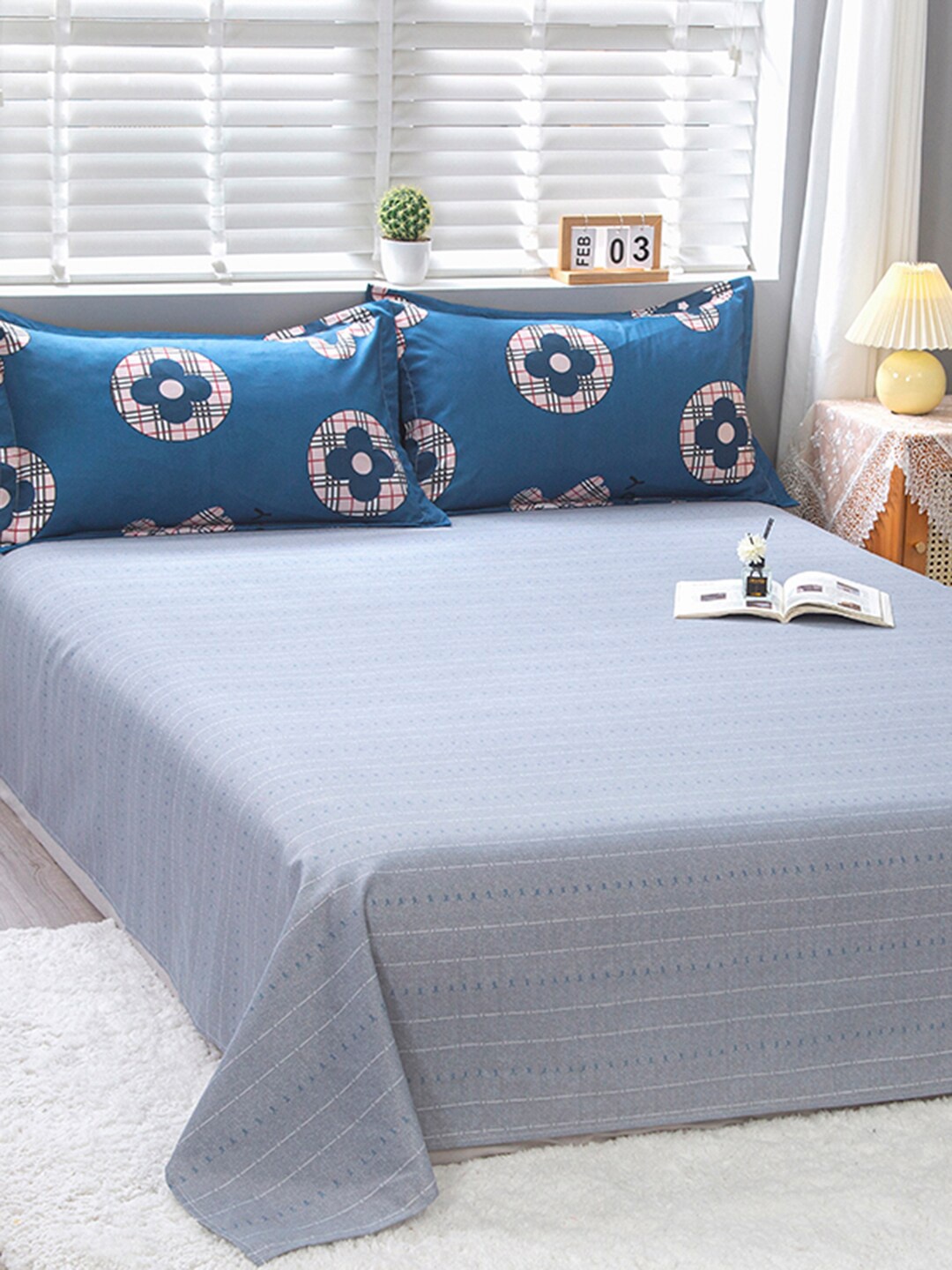 

JC Collection Blue & Grey Printed Double Queen Bedding Set