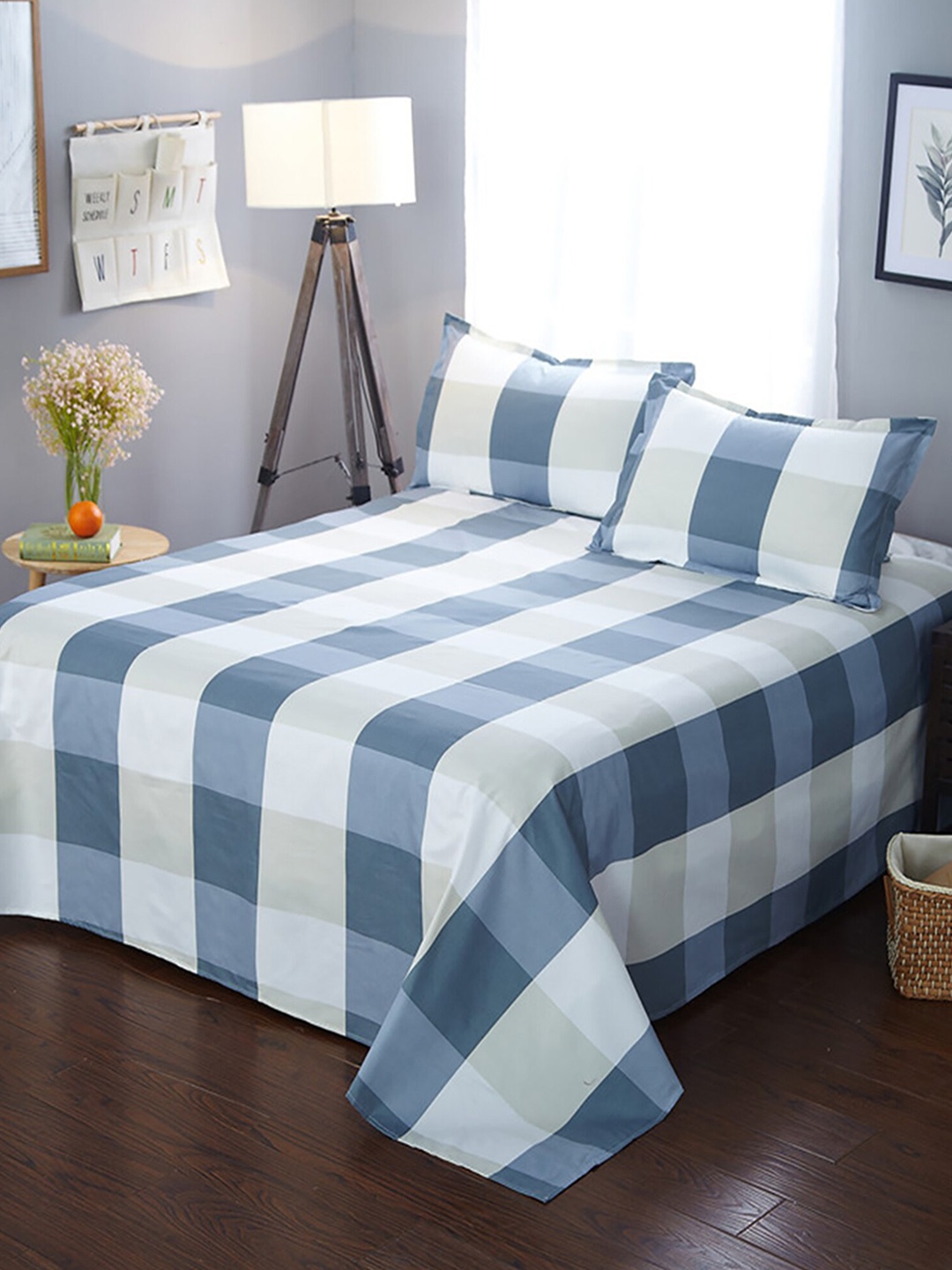 

JC Collection White & Blue Checked Double XL Bedding Set