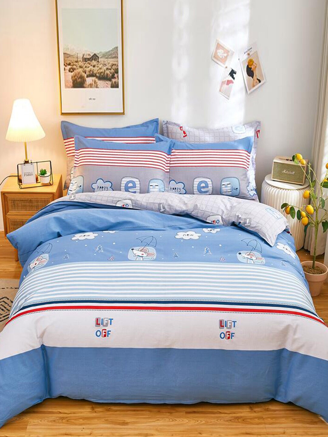 

JC Collection White & Blue Printed Pure Cotton Bedding Set & 2 Pillow Covers & Quilt Cover