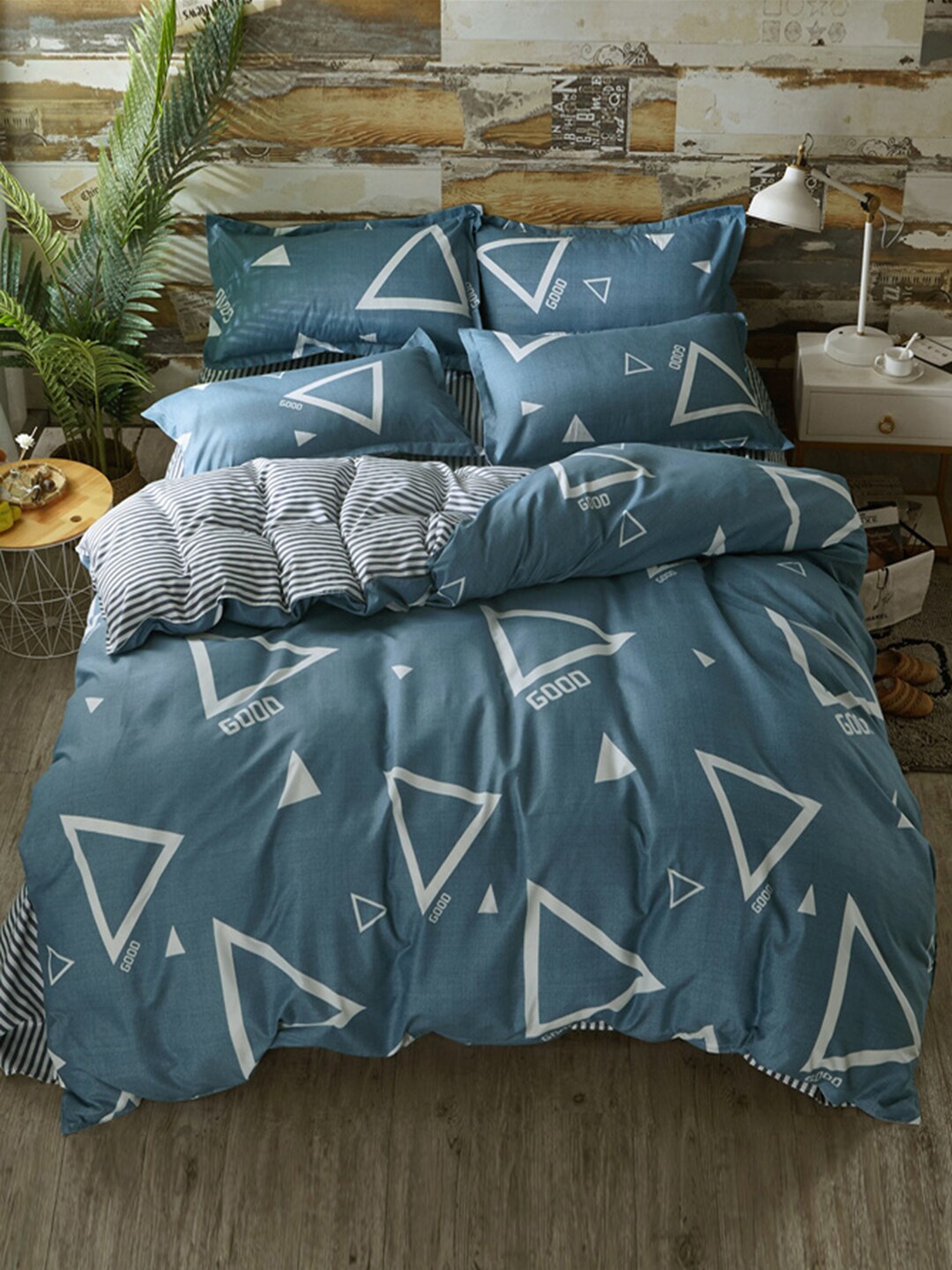 

JC HOME Grey & White Printed Double Bedding Set & 2 Pillow Covers & Quilt Cover
