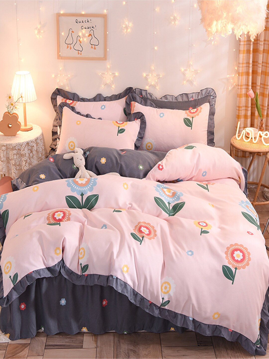

JC HOME Pink & Grey Printed Double King Bedding Set & 2 Pillow Covers & Quilt Cover