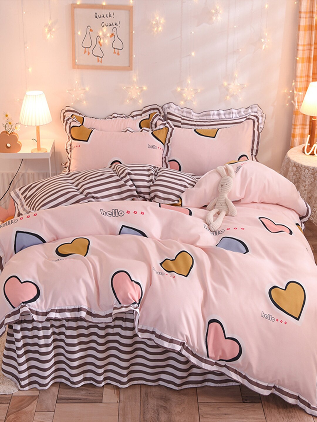 

JC HOME Pink Printed King Reversible Bedding Set & 2 Pillow Covers & Quilt Cover