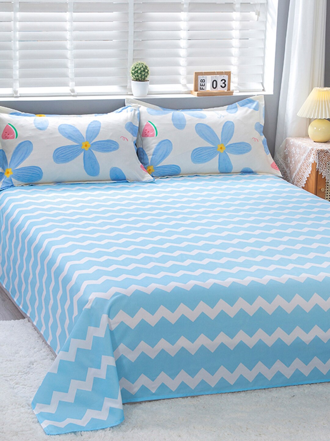 

JC Collection Blue & White Floral Double King Bedding Set