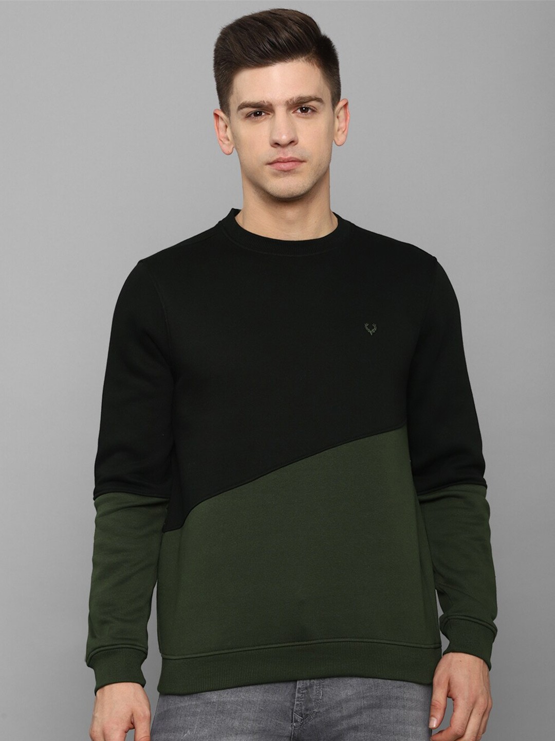 

Allen Solly Men Black Colourblocked Pure Cotton Sweatshirt