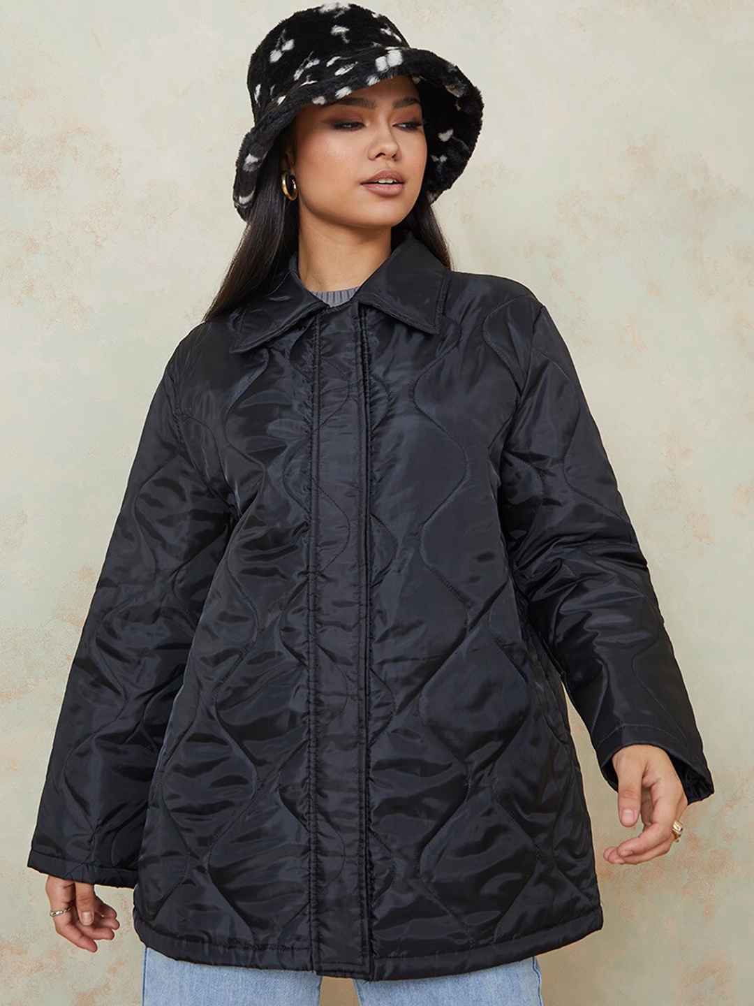 

Styli Women Black Longline Quilted Jacket