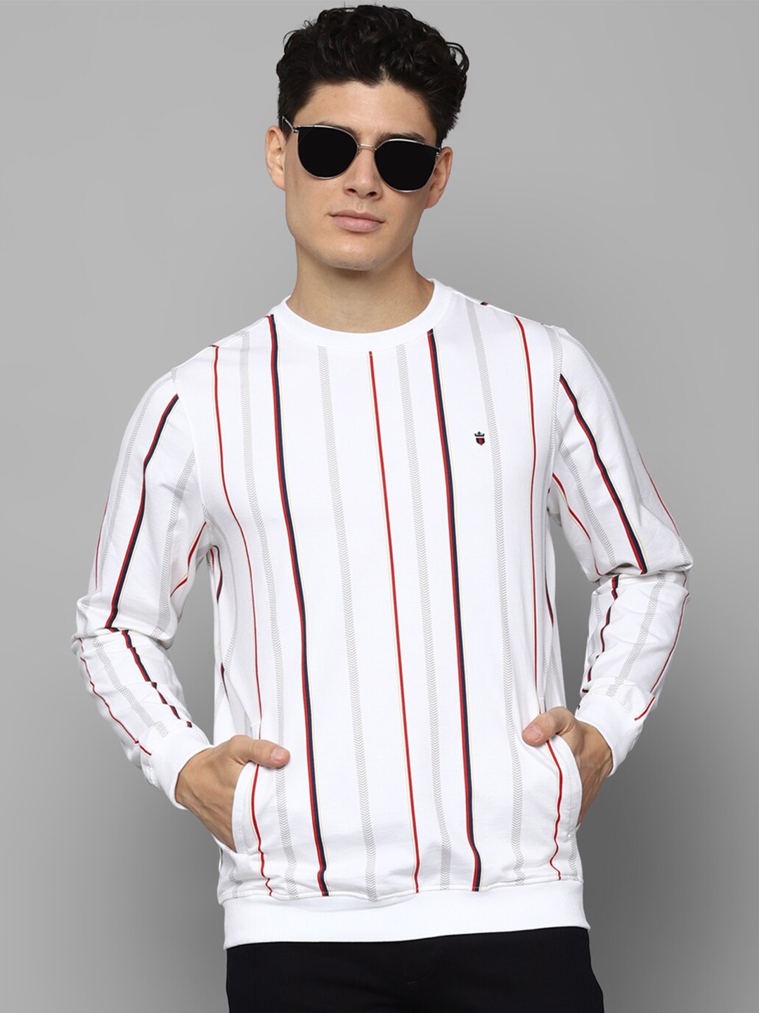 

Louis Philippe Sport Men White & Red Striped Cotton Sweatshirt