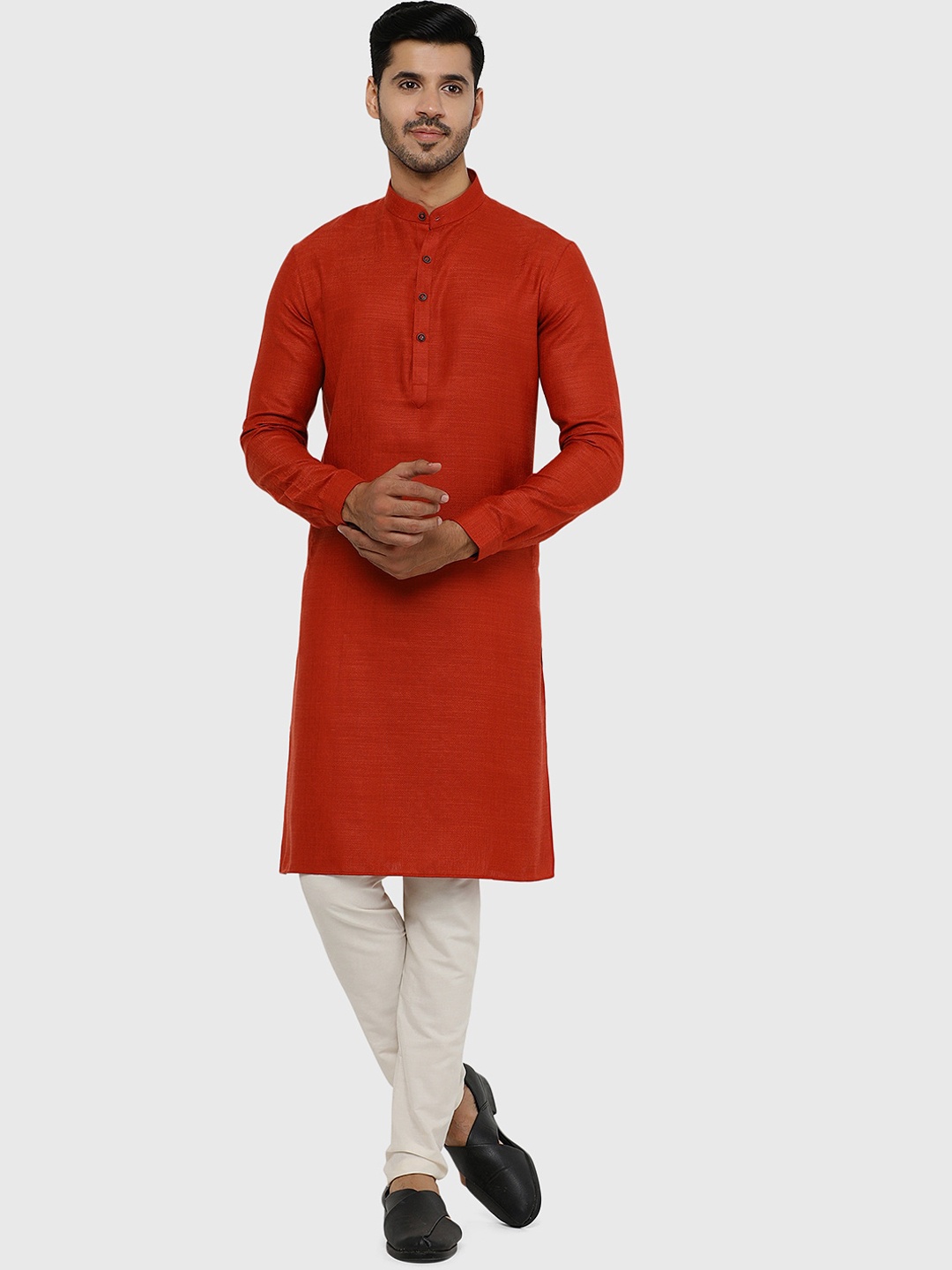

Modi Kurta Men Orange Kurtas