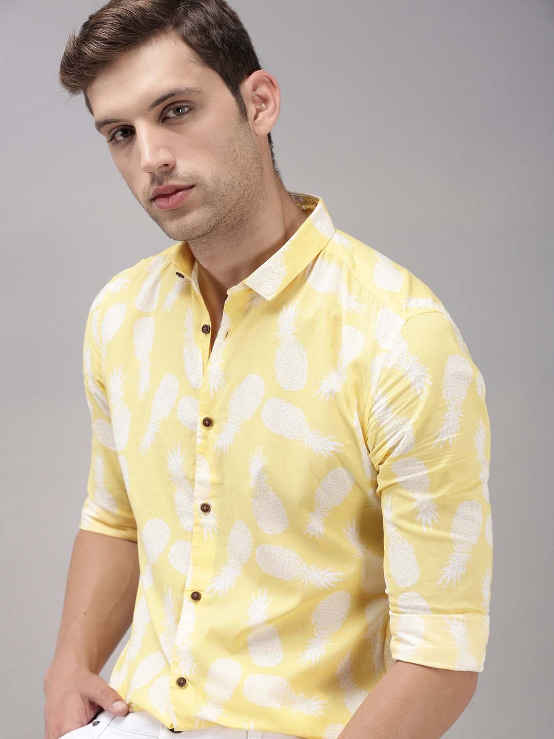 

SHOWOFF Men Yellow Conversational Printed Comfort Fit Cotton Casual Shirt