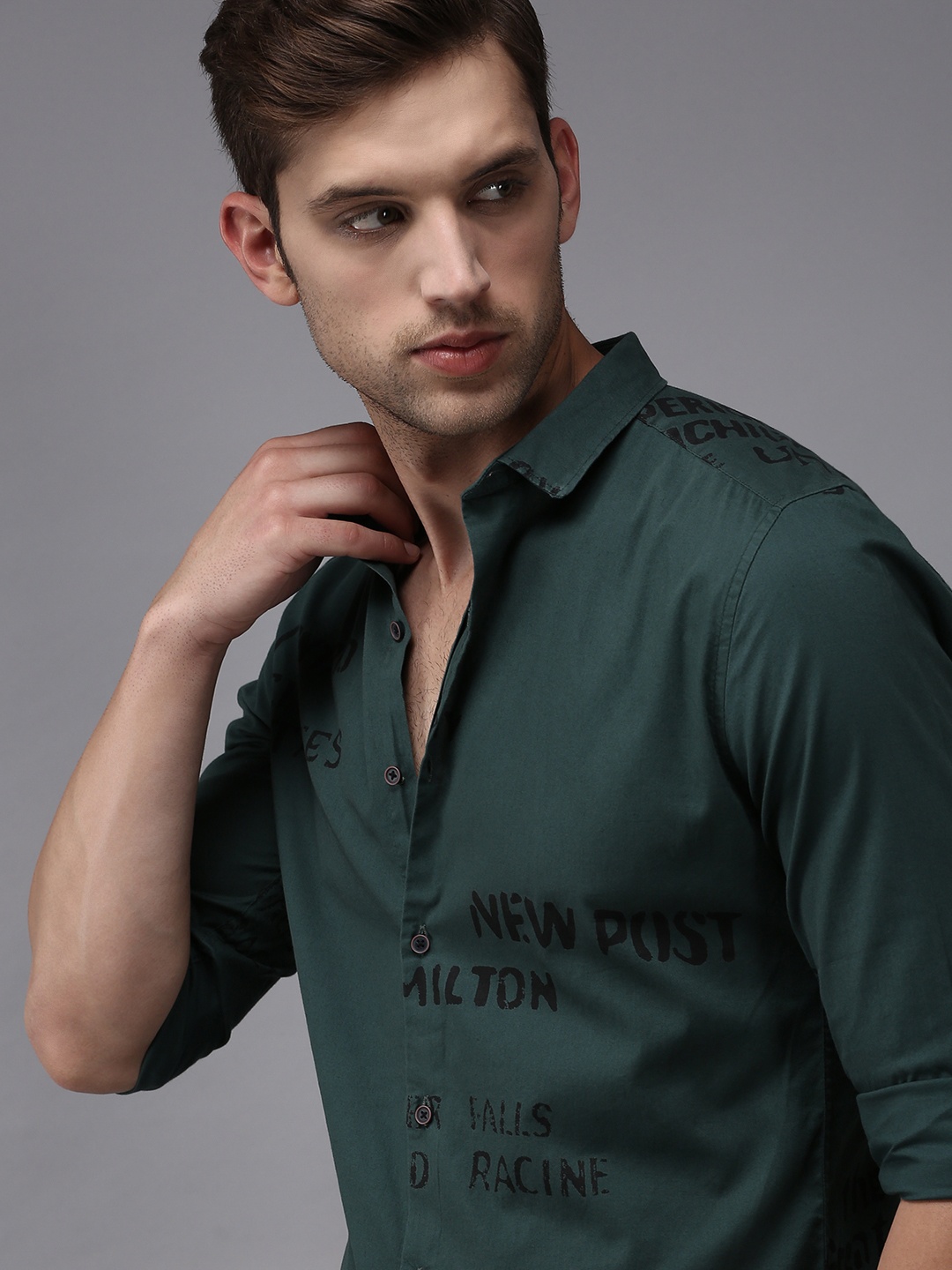 

SHOWOFF Spread Collar Comfort Fit Casual Shirt, Green