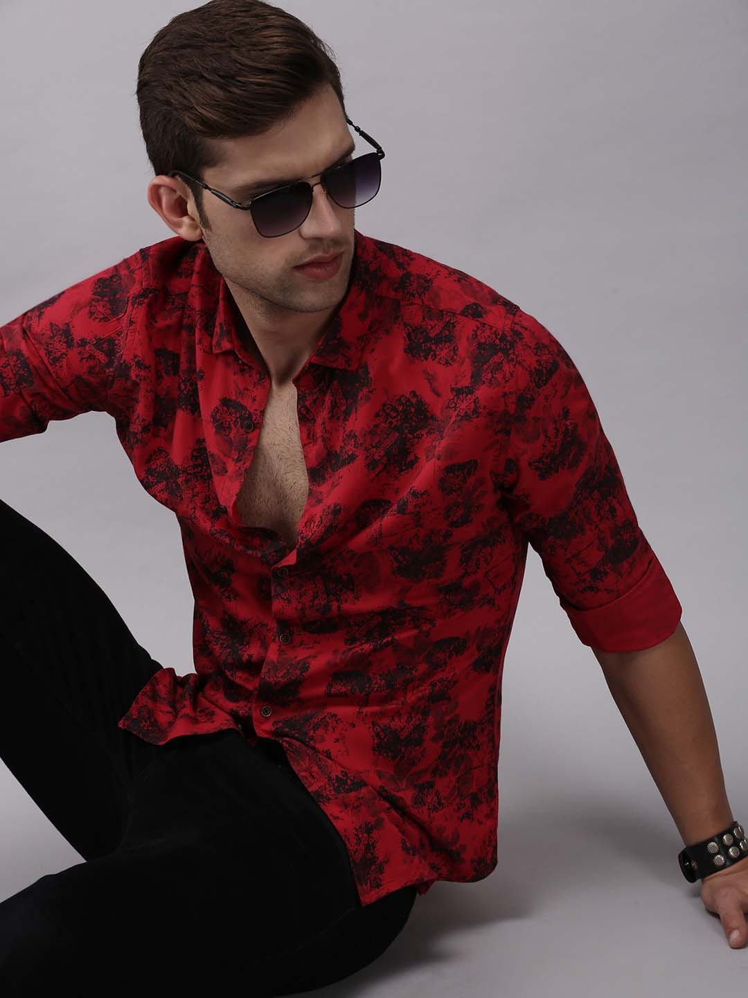 

SHOWOFF Men Floral Printed Comfort Fit Cotton Casual Shirt, Red