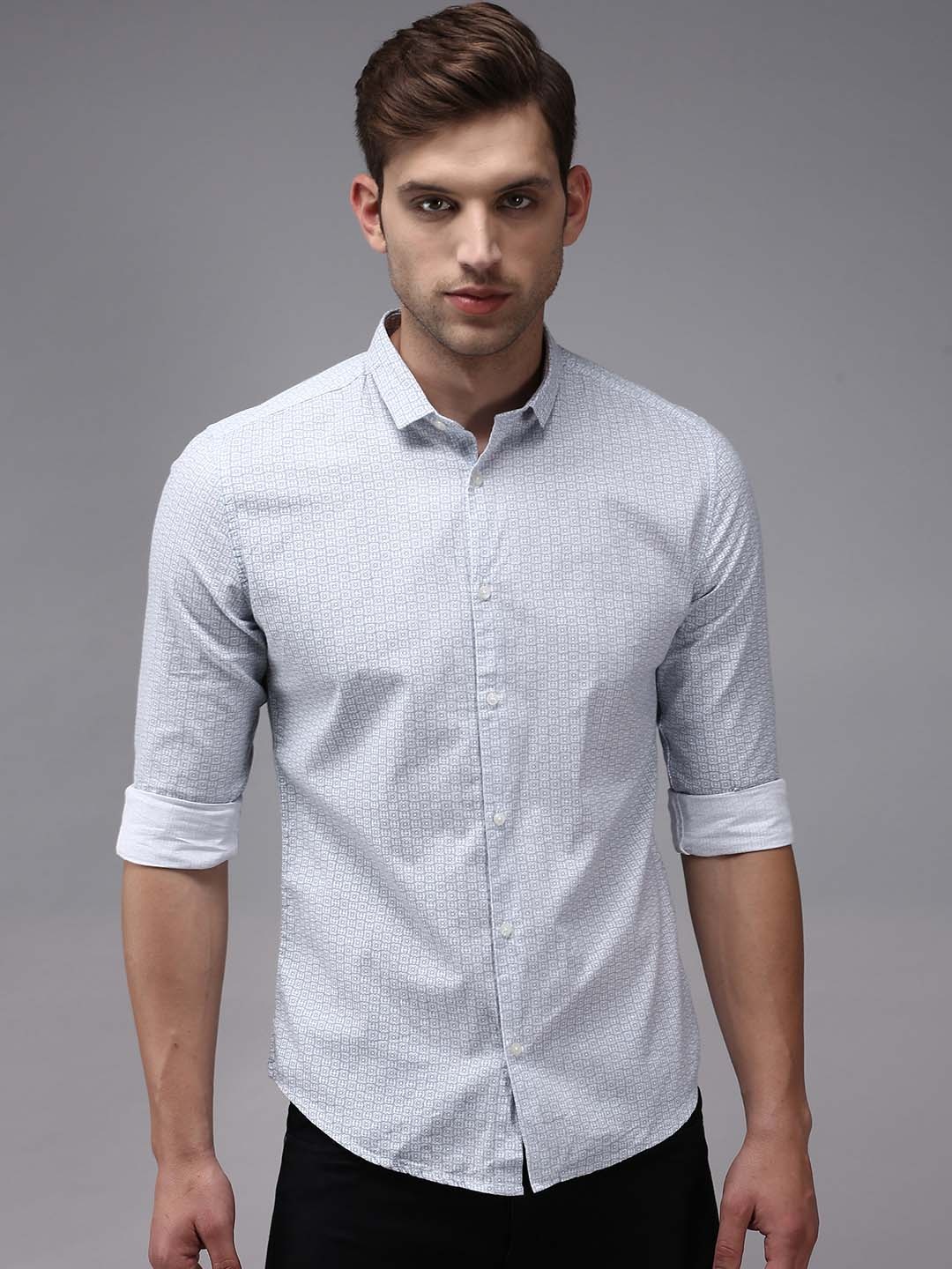 

SHOWOFF Men White Comfort Printed Cotton Casual Shirt