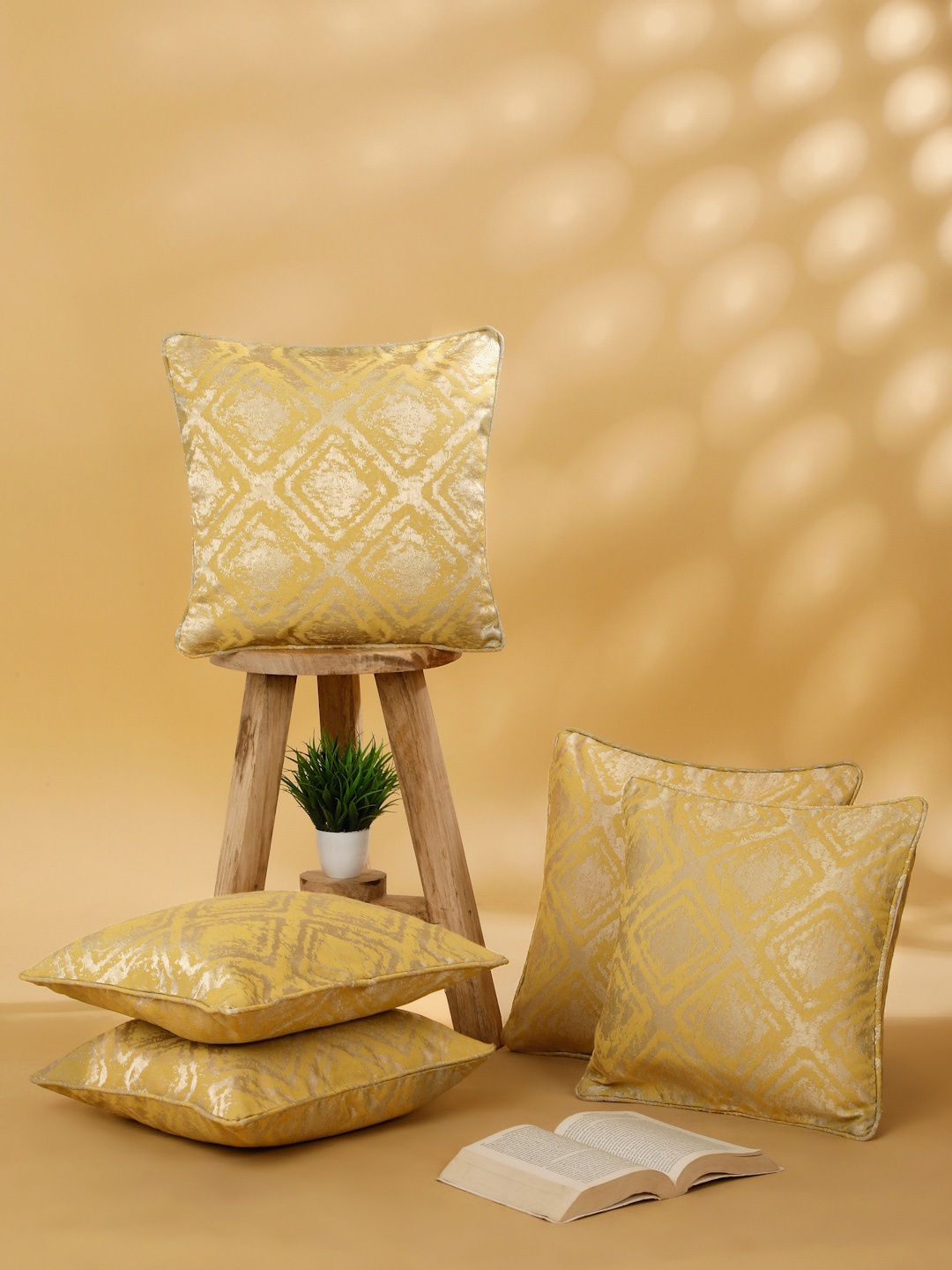

ROSARA HOME Pack Of 5 Mustard Cushion Covers