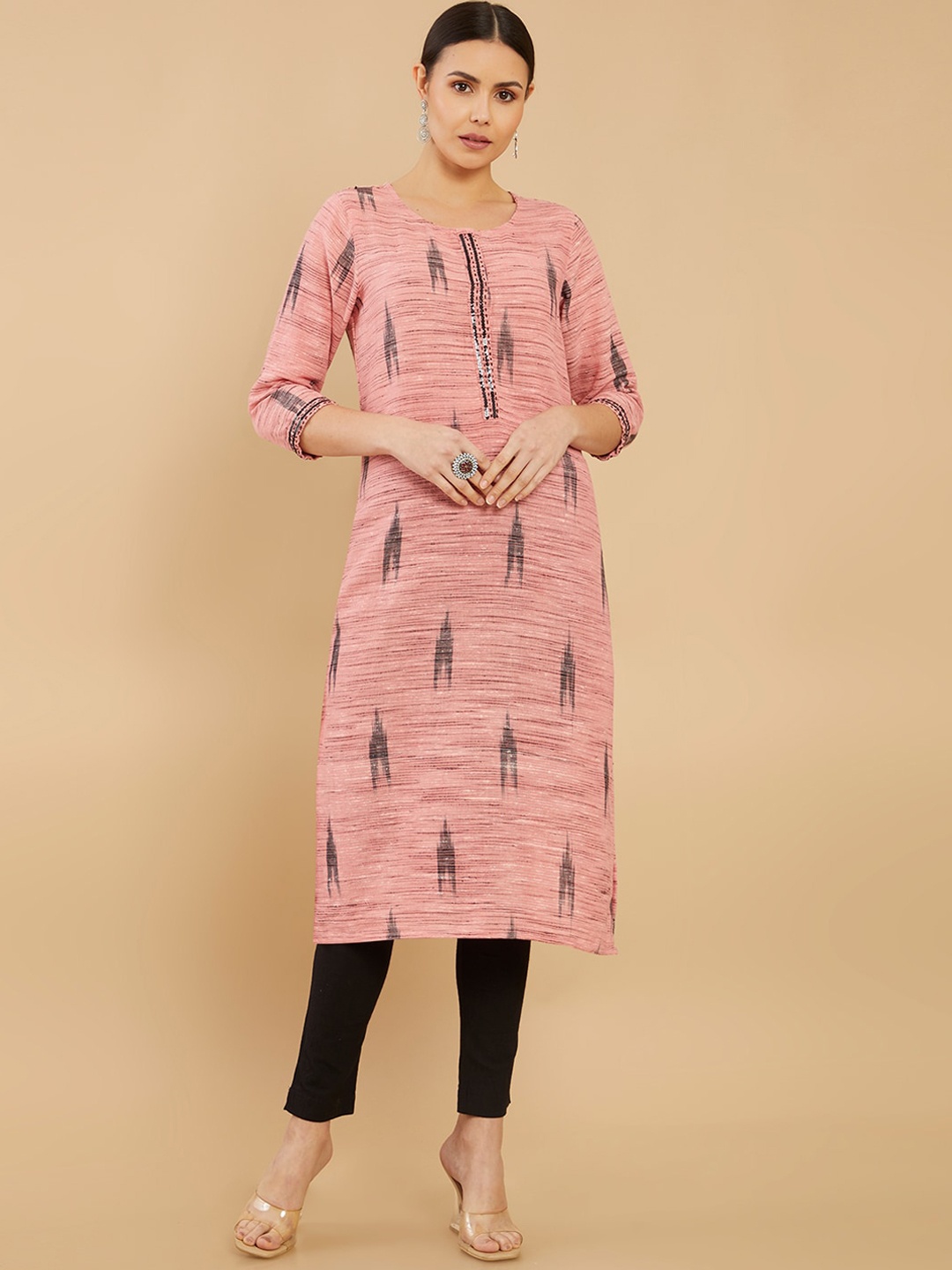 

Soch Geometric Printed Straight Cotton Kurta, Pink