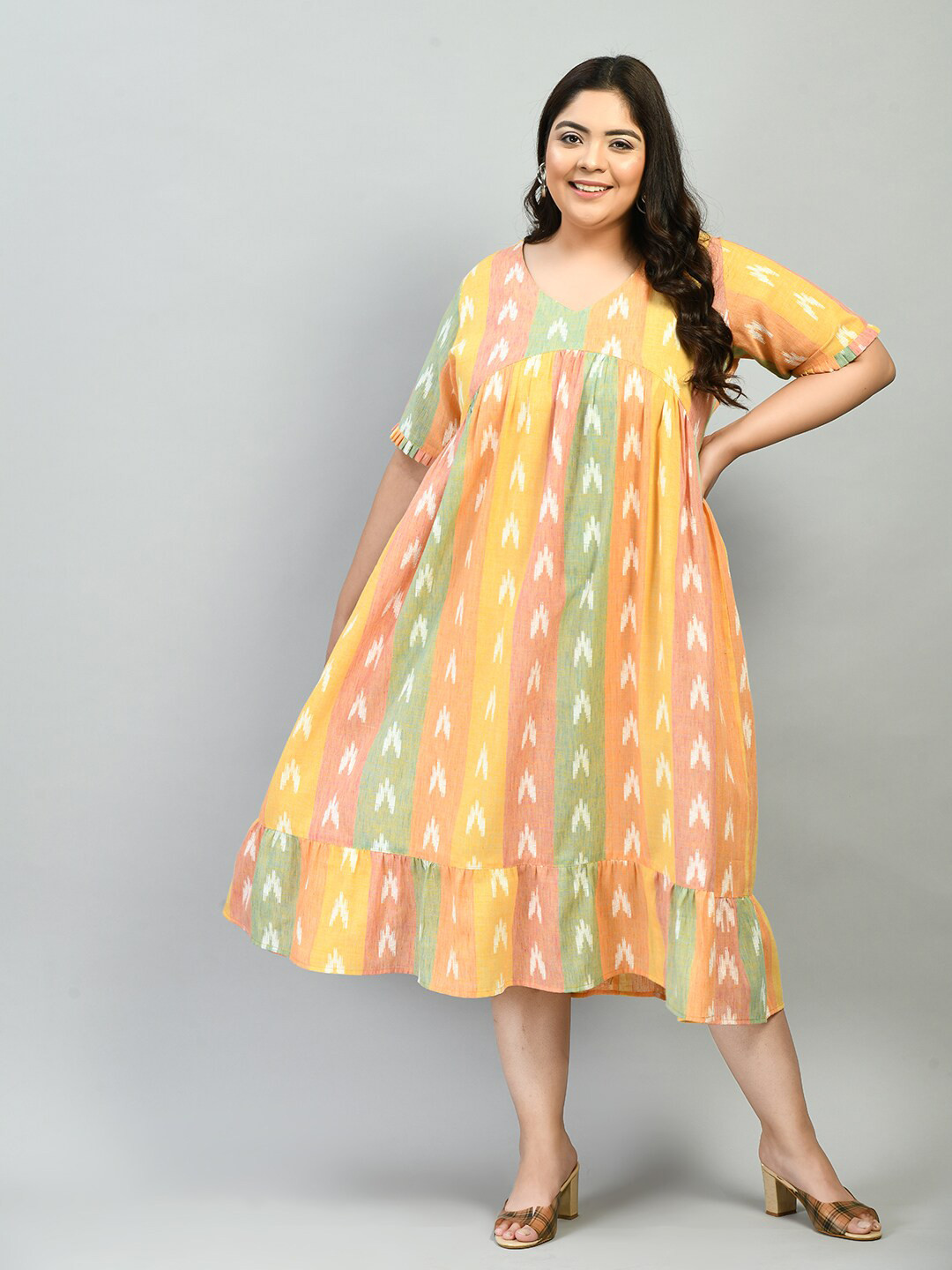 

PrettyPlus by Desinoor.com Women Plus Size Yellow & White A-Line Midi Dress