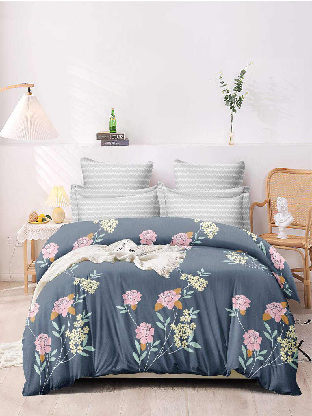 

homewards Grey & Pink Floral Microfiber AC Room 150 GSM Double Bed Comforter