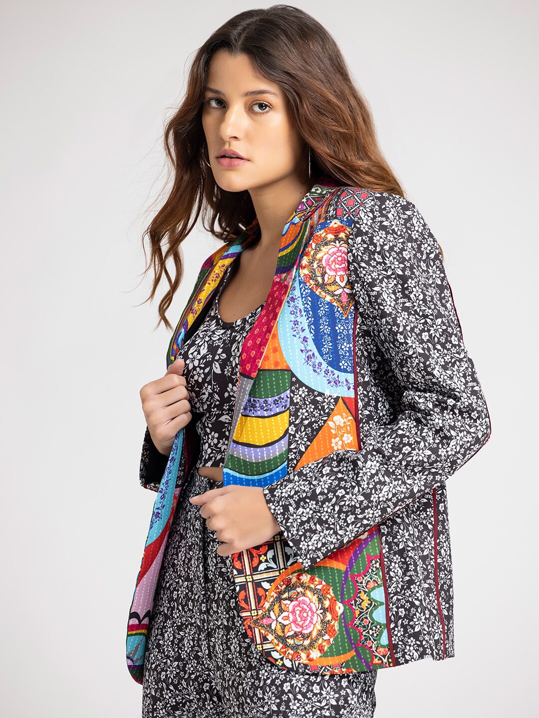 

SHAYE Women Pink & Black Printed Single-Breasted Casual Blazer