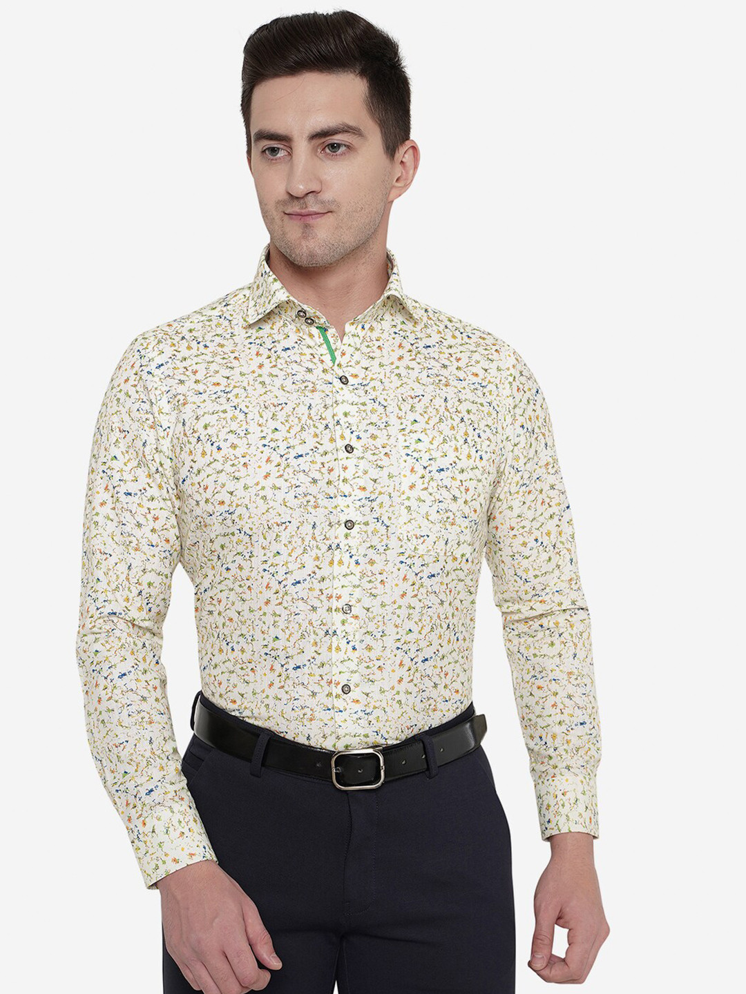 

Greenfibre Men Slim Fit Floral Printed Casual Shirt, Yellow