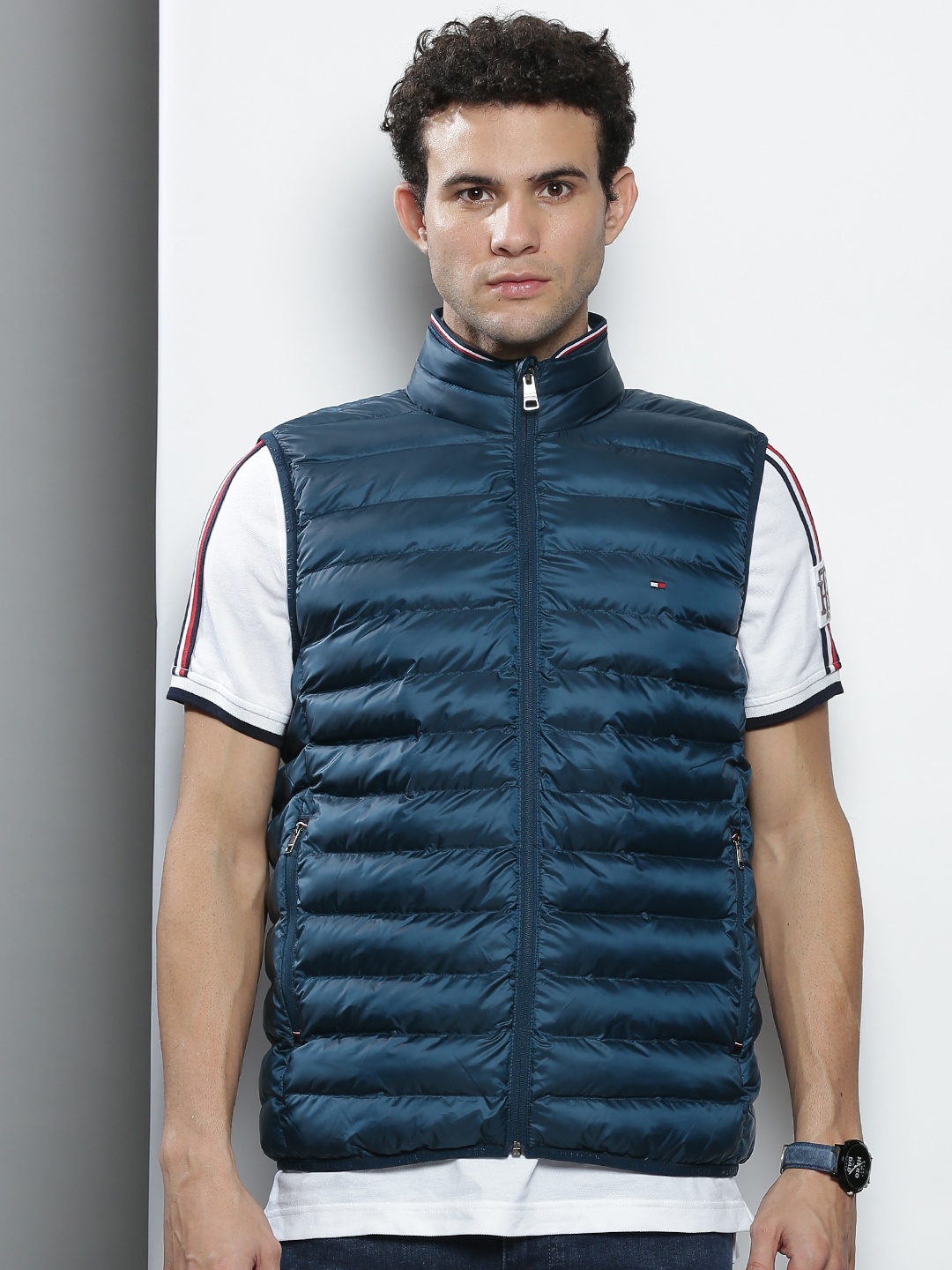 

Tommy Hilfiger Men Mock Collar Sleeveless Puffer Jacket, Teal